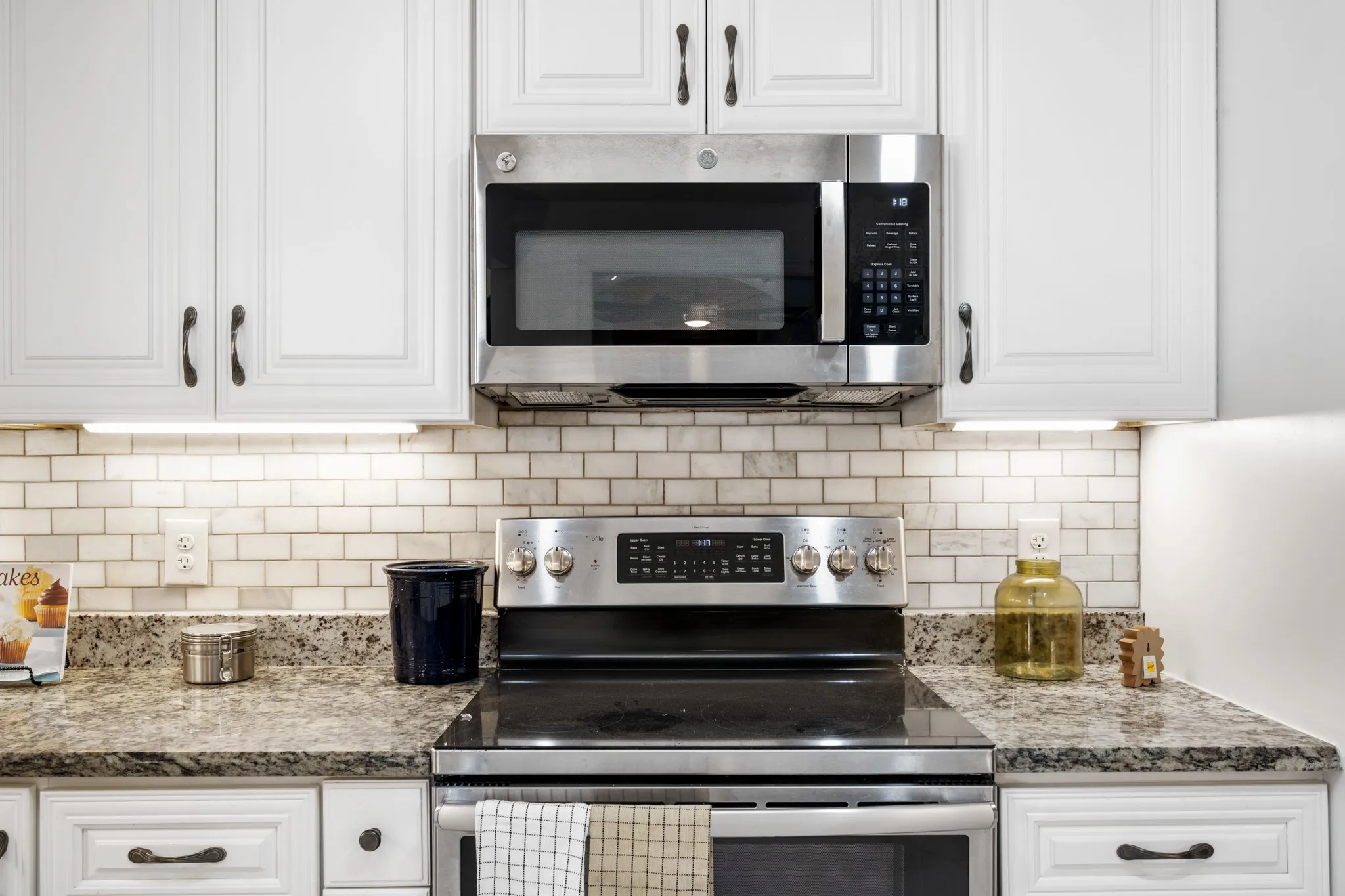Built in microwave.
