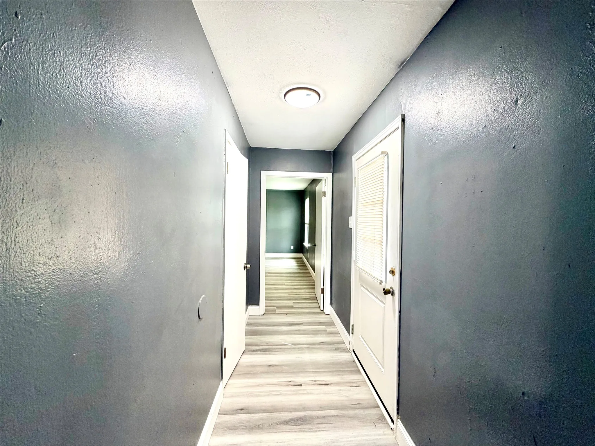 Single Family Residence For Sale in Dallas County , 1801 Coleta Place, Garland, Texas 75040, 4 Bedroom, 2 Bathroom, Garage spaces, 1,861 Sqft, built in 1977, mls#21384389, Real Estate Agent in Garland, Homes For Sale in Dallas county, Homes For Sale in Garland, Realtor in Garland Texas, Real Estate Brokerage Independent Realty Texas, Luminita Cordes Realtor