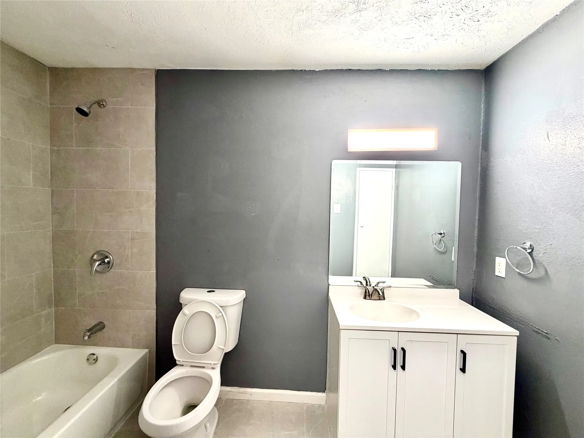 Single Family Residence For Sale in Dallas County , 1801 Coleta Place, Garland, Texas 75040, 4 Bedroom, 2 Bathroom, Garage spaces, 1,861 Sqft, built in 1977, mls#21384389, Real Estate Agent in Garland, Homes For Sale in Dallas county, Homes For Sale in Garland, Realtor in Garland Texas, Real Estate Brokerage Independent Realty Texas, Luminita Cordes Realtor