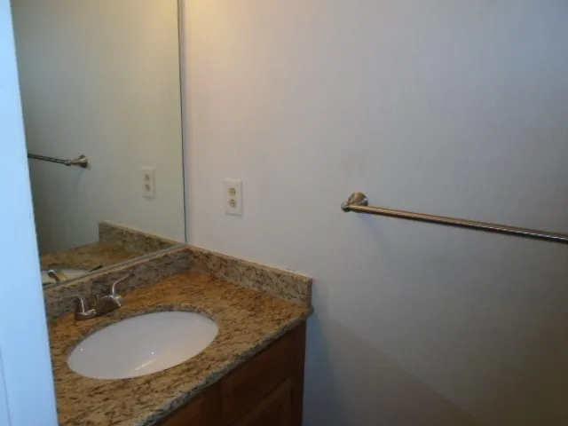 Townhouse For Rent in Taylor County , 3194 Chimney Circle, Abilene, Texas 79606, 2 Bedroom, 2 Bathroom, 2 Garage spaces, 1,216 Sqft, built in 1983, mls#21384392, Real Estate Agent in Abilene, Homes For Rent in Taylor county, Homes For Rent in Abilene, Realtor in Abilene Texas, Real Estate Brokerage Independent Realty Texas, Luminita Cordes Realtor