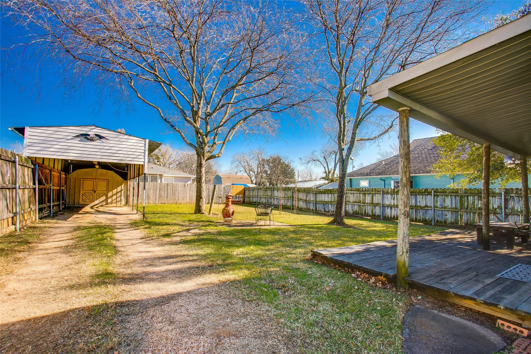 Single Family Residence For Rent in Dallas County , 318 S Walker Street, Mesquite, Texas 75149, 3 Bedroom, 1 Bathroom, Garage spaces, 1,352 Sqft, built in 1946, mls#21384312, Real Estate Agent in Mesquite, Homes For Rent in Dallas county, Homes For Rent in Mesquite, Realtor in Mesquite Texas, Real Estate Brokerage Independent Realty Texas, Luminita Cordes Realtor
