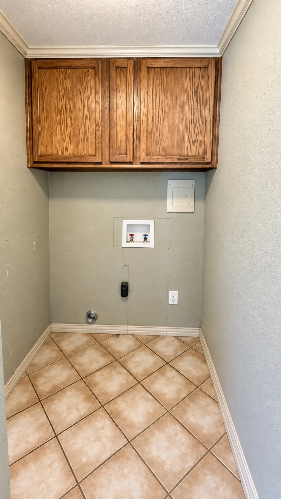 Single Family Residence For Sale in Taylor County , 1874 Jeanette Street, Abilene, Texas 79602, 3 Bedroom, 2 Bathroom, Garage spaces, 1,310 Sqft, built in 1950, mls#21384396, Real Estate Agent in Abilene, Homes For Sale in Taylor county, Homes For Sale in Abilene, Realtor in Abilene Texas, Real Estate Brokerage Independent Realty Texas, Luminita Cordes Realtor