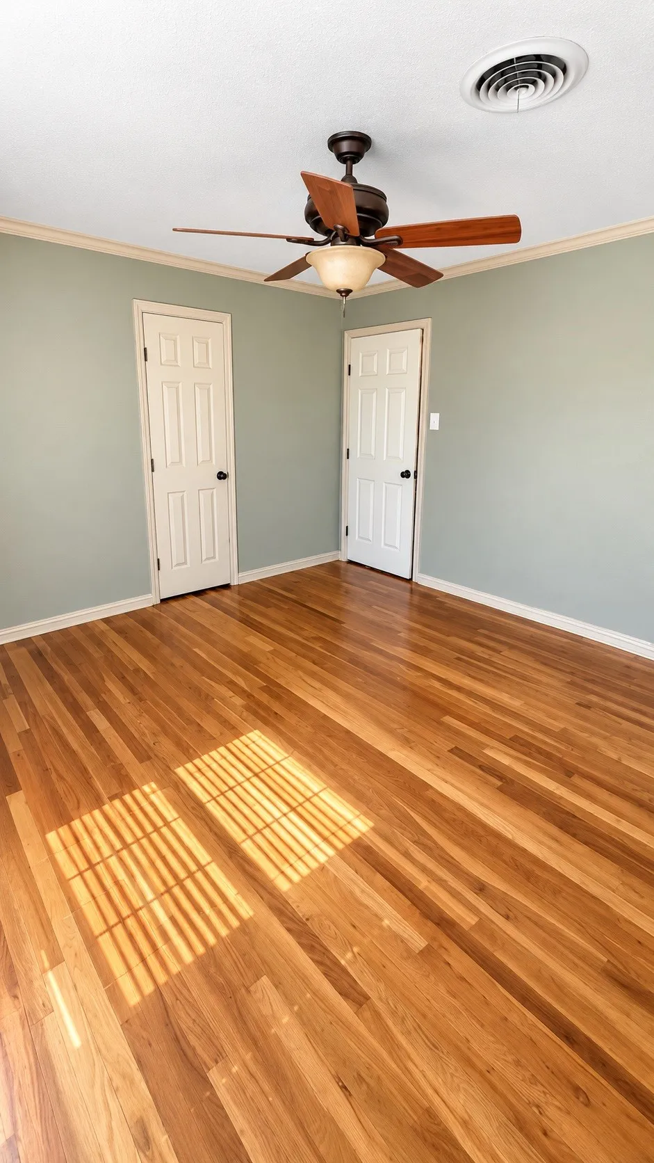 Single Family Residence For Sale in Taylor County , 1874 Jeanette Street, Abilene, Texas 79602, 3 Bedroom, 2 Bathroom, Garage spaces, 1,310 Sqft, built in 1950, mls#21384396, Real Estate Agent in Abilene, Homes For Sale in Taylor county, Homes For Sale in Abilene, Realtor in Abilene Texas, Real Estate Brokerage Independent Realty Texas, Luminita Cordes Realtor