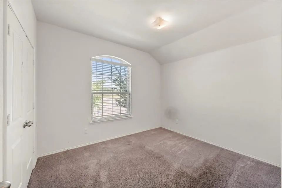 Single Family Residence For Sale in Kaufman County , 2901 Panhandle Drive, Heartland, Texas 75126, 4 Bedroom, 2 Bathroom, 2 Garage spaces, 2,009 Sqft, built in 2019, mls#21384410, Real Estate Agent in Heartland, Homes For Sale in Kaufman county, Homes For Sale in Heartland, Realtor in Heartland Texas, Real Estate Brokerage Independent Realty Texas, Luminita Cordes Realtor