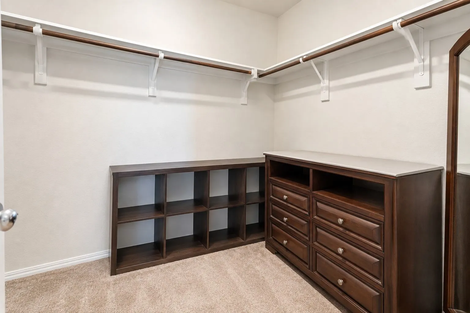 Single Family Residence For Rent in Dallas County , 1636 Bluff View Drive, Hutchins, Texas 75141, 4 Bedroom, 2 Bathroom, 2 Garage spaces, 1,712 Sqft, built in 2023, mls#21381702, Real Estate Agent in Hutchins, Homes For Rent in Dallas county, Homes For Rent in Hutchins, Realtor in Hutchins Texas, Real Estate Brokerage Independent Realty Texas, Luminita Cordes Realtor