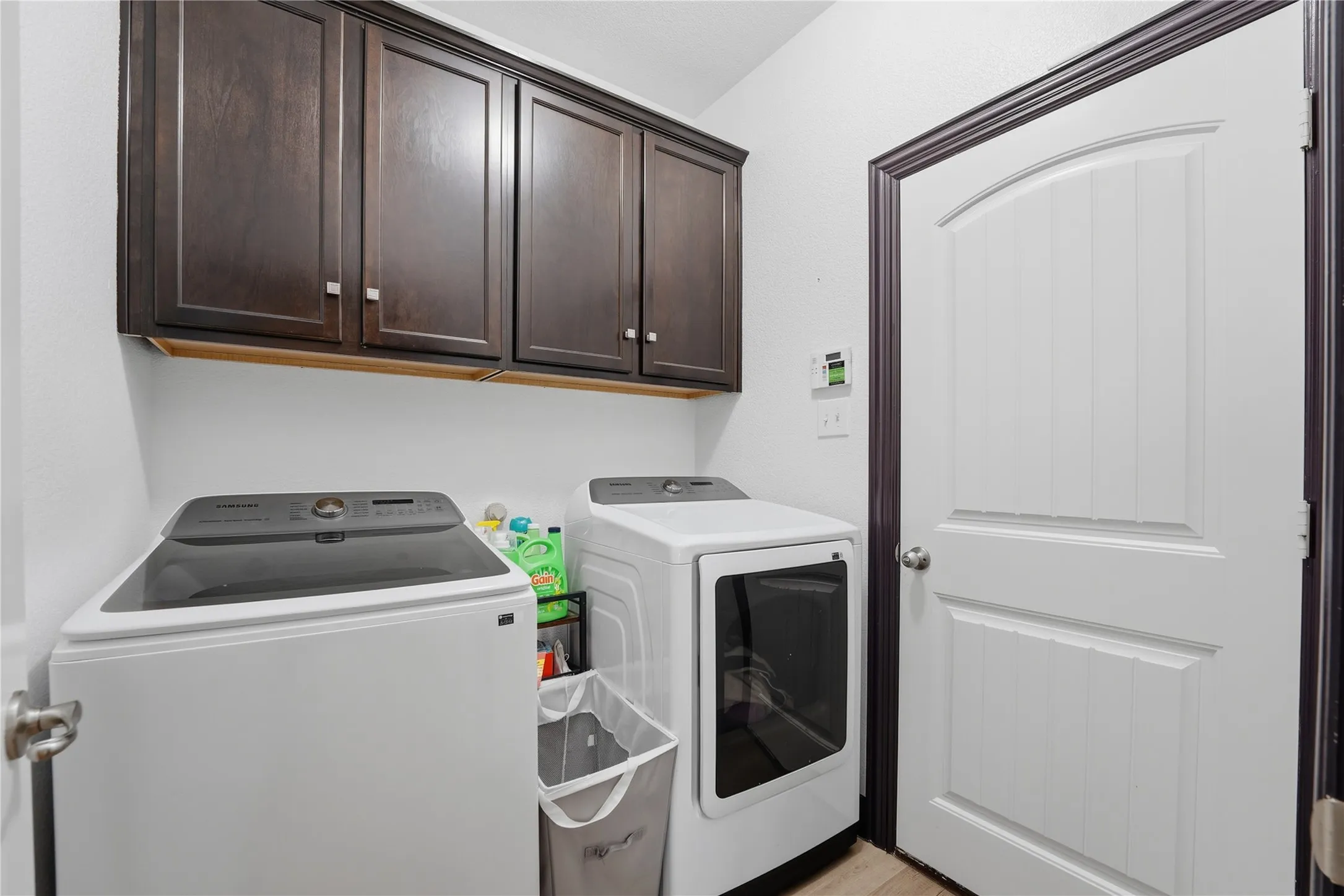 Single Family Residence For Sale in Denton County , 4000 Fordham Street, Frisco, Texas 75036, 4 Bedroom, 4 Bathroom, 2 Garage spaces, 2,727 Sqft, built in 2014, mls#21381963, Real Estate Agent in Frisco, Homes For Sale in Denton county, Homes For Sale in Frisco, Realtor in Frisco Texas, Real Estate Brokerage Independent Realty Texas, Luminita Cordes Realtor