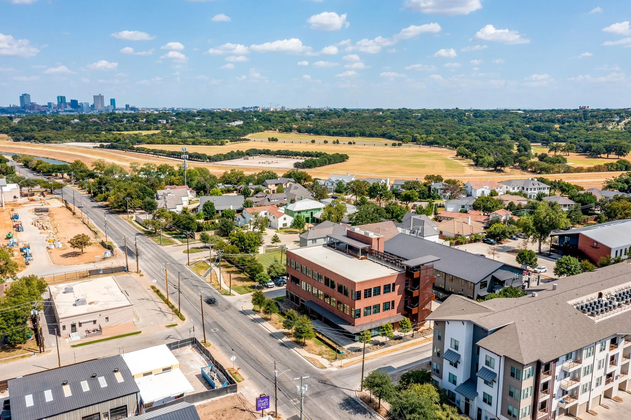 Business For Rent in Tarrant County , 101 Nursery Lane 116, Fort Worth, Texas 76114, 0, 0, Garage spaces, 21,278 Sqft, built in 2019, mls#21362144, Real Estate Agent in Fort Worth, Homes For Rent in Tarrant county, Homes For Rent in Fort Worth, Realtor in Fort Worth Texas, Real Estate Brokerage Independent Realty Texas, Luminita Cordes Realtor