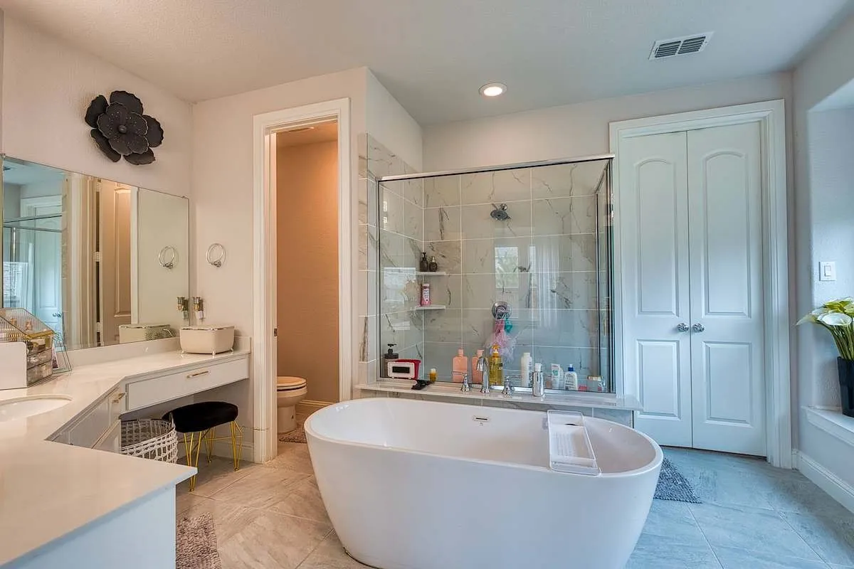 Single Family Residence For Sale in Tarrant County , 4616 Great Plains Way, Mansfield, Texas 76063, 5 Bedroom, 4 Bathroom, 3 Garage spaces, 3,700 Sqft, built in 2021, mls#21384364, Real Estate Agent in Mansfield, Homes For Sale in Tarrant county, Homes For Sale in Mansfield, Realtor in Mansfield Texas, Real Estate Brokerage Independent Realty Texas, Luminita Cordes Realtor