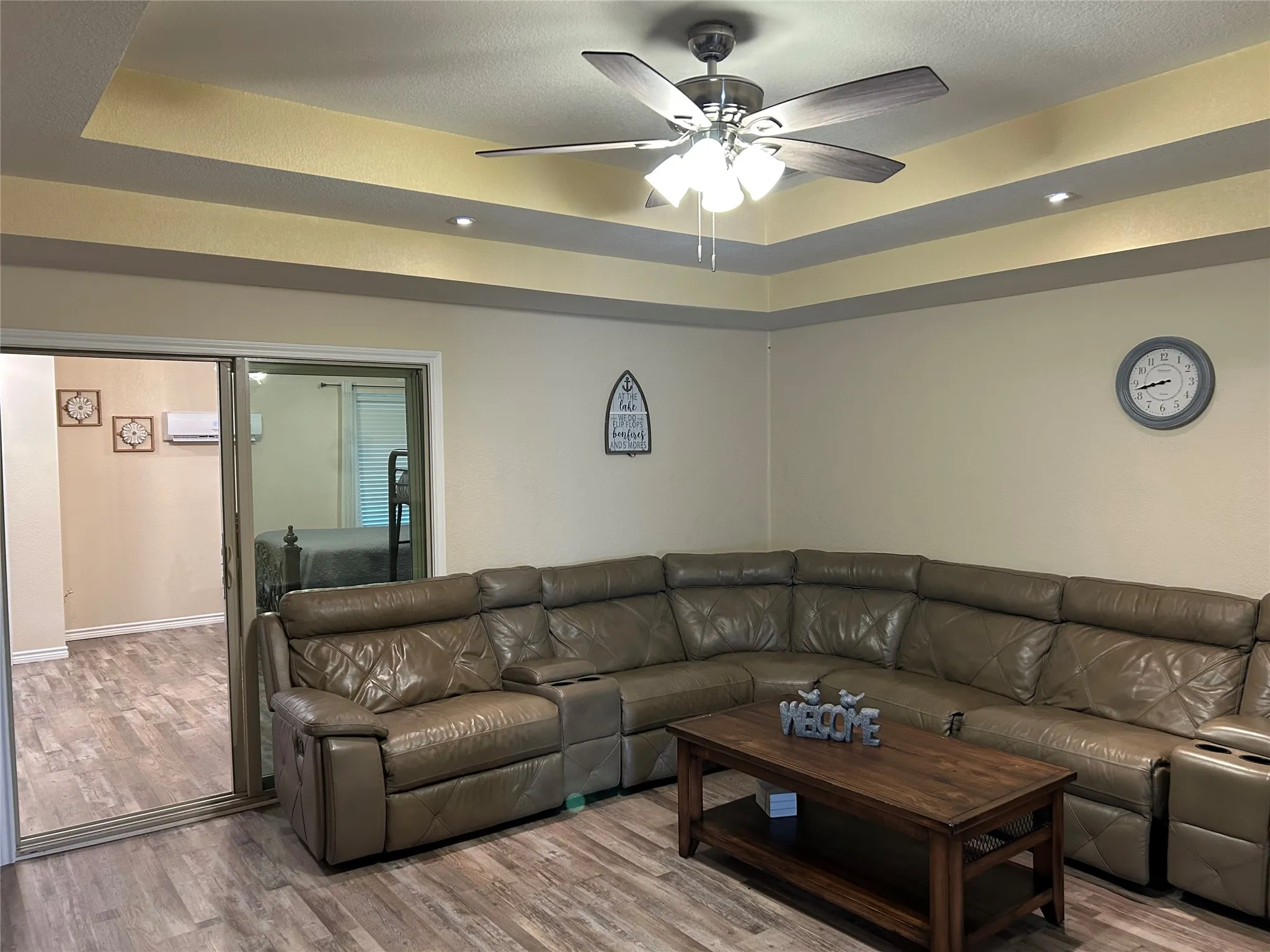 Single Family Residence For Sale in Hill County , 192 Fm 1713, Whitney, Texas 76692, 5 Bedroom, 3 Bathroom, 2 Garage spaces, 2,970 Sqft, built in 2004, mls#21384371, Real Estate Agent in Whitney, Homes For Sale in Hill county, Homes For Sale in Whitney, Realtor in Whitney Texas, Real Estate Brokerage Independent Realty Texas, Luminita Cordes Realtor