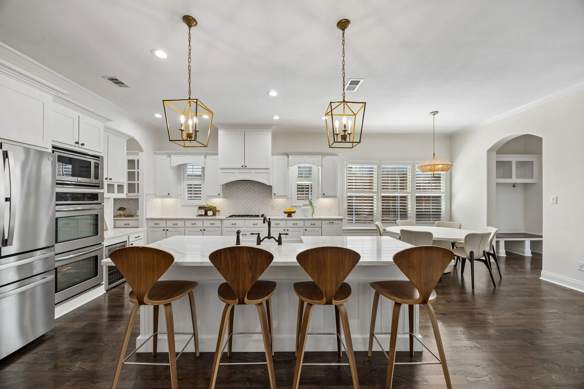 Single Family Residence For Sale in Dallas County , 5202 Miller Avenue, Dallas, Texas 75206, 3 Bedroom, 3 Bathroom, 2 Garage spaces, 2,882 Sqft, built in 2009, mls#21384051, Real Estate Agent in Dallas, Homes For Sale in Dallas county, Homes For Sale in Dallas, Realtor in Dallas Texas, Real Estate Brokerage Independent Realty Texas, Luminita Cordes Realtor