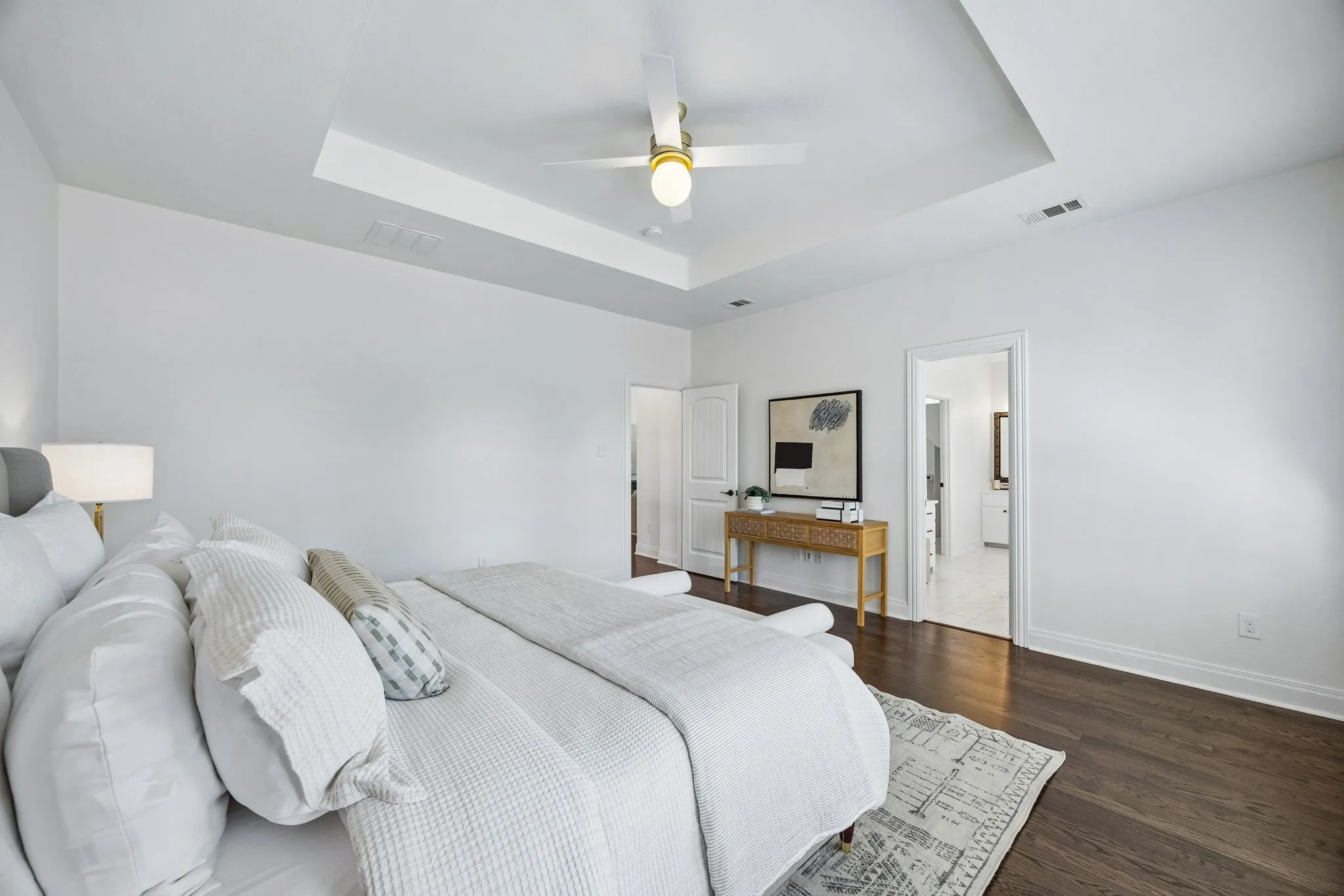 Single Family Residence For Sale in Dallas County , 5202 Miller Avenue, Dallas, Texas 75206, 3 Bedroom, 3 Bathroom, 2 Garage spaces, 2,882 Sqft, built in 2009, mls#21384051, Real Estate Agent in Dallas, Homes For Sale in Dallas county, Homes For Sale in Dallas, Realtor in Dallas Texas, Real Estate Brokerage Independent Realty Texas, Luminita Cordes Realtor