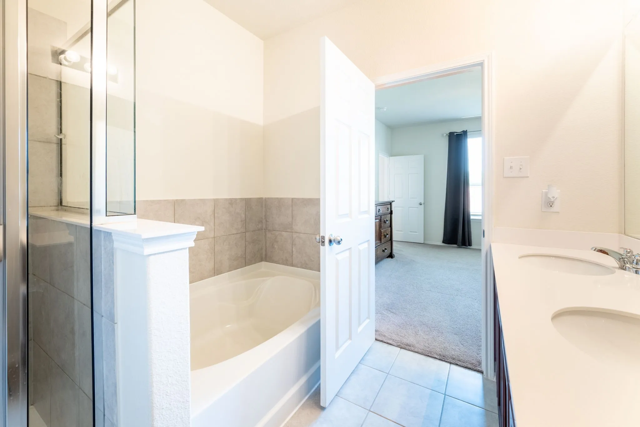 Single Family Residence For Rent in Rockwall County , 315 Citrus Drive, Fate, Texas 75189, 3 Bedroom, 2 Bathroom, 2 Garage spaces, 1,771 Sqft, built in 2019, mls#21384404, Real Estate Agent in Fate, Homes For Rent in Rockwall county, Homes For Rent in Fate, Realtor in Fate Texas, Real Estate Brokerage Independent Realty Texas, Luminita Cordes Realtor