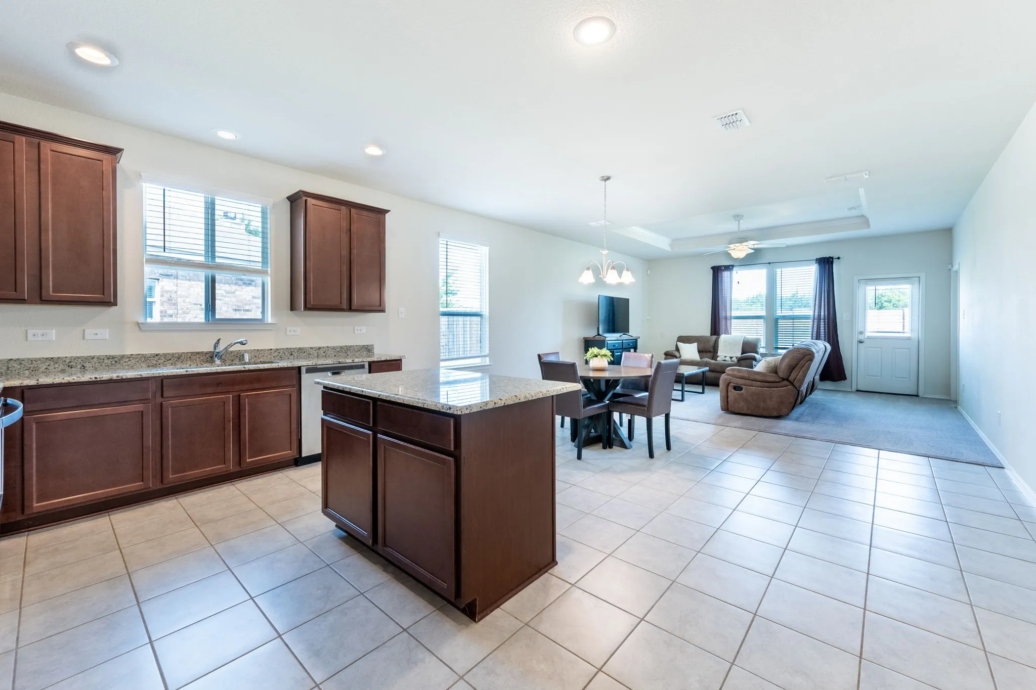 Single Family Residence For Rent in Rockwall County , 315 Citrus Drive, Fate, Texas 75189, 3 Bedroom, 2 Bathroom, 2 Garage spaces, 1,771 Sqft, built in 2019, mls#21384404, Real Estate Agent in Fate, Homes For Rent in Rockwall county, Homes For Rent in Fate, Realtor in Fate Texas, Real Estate Brokerage Independent Realty Texas, Luminita Cordes Realtor
