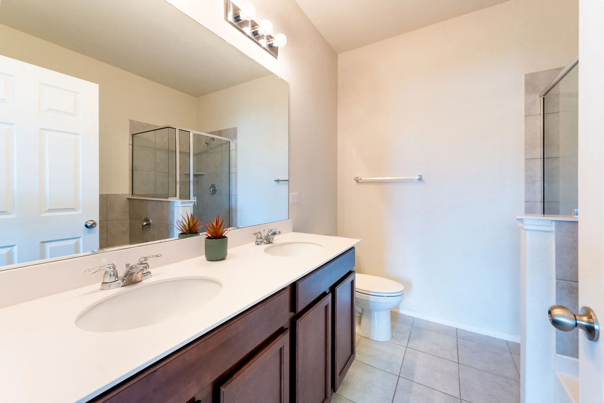Single Family Residence For Rent in Rockwall County , 315 Citrus Drive, Fate, Texas 75189, 3 Bedroom, 2 Bathroom, 2 Garage spaces, 1,771 Sqft, built in 2019, mls#21384404, Real Estate Agent in Fate, Homes For Rent in Rockwall county, Homes For Rent in Fate, Realtor in Fate Texas, Real Estate Brokerage Independent Realty Texas, Luminita Cordes Realtor