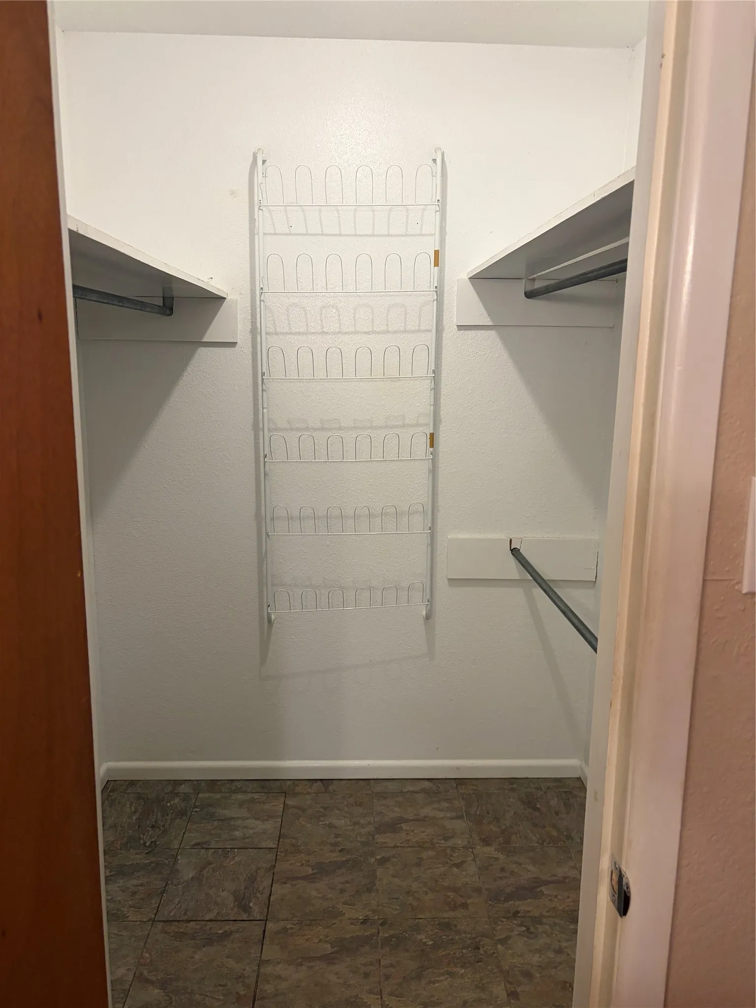 Duplex For Rent in Taylor County , 3325 S 15th Street, Abilene, Texas 79605, 2 Bedroom, 2 Bathroom, Garage spaces, 1,261 Sqft, built in 1971, mls#21384440, Real Estate Agent in Abilene, Homes For Rent in Taylor county, Homes For Rent in Abilene, Realtor in Abilene Texas, Real Estate Brokerage Independent Realty Texas, Luminita Cordes Realtor