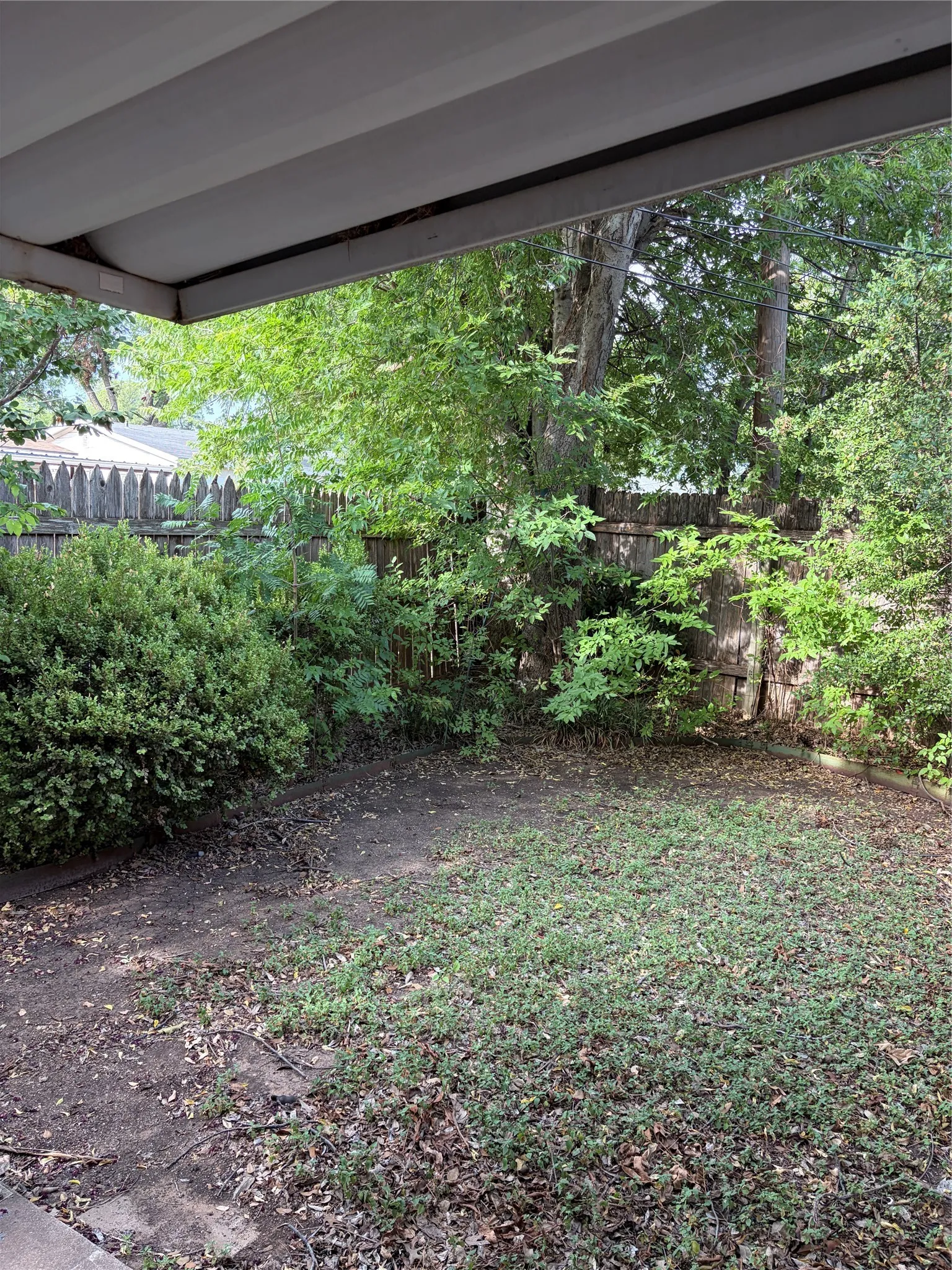 Duplex For Rent in Taylor County , 3325 S 15th Street, Abilene, Texas 79605, 2 Bedroom, 2 Bathroom, Garage spaces, 1,261 Sqft, built in 1971, mls#21384440, Real Estate Agent in Abilene, Homes For Rent in Taylor county, Homes For Rent in Abilene, Realtor in Abilene Texas, Real Estate Brokerage Independent Realty Texas, Luminita Cordes Realtor