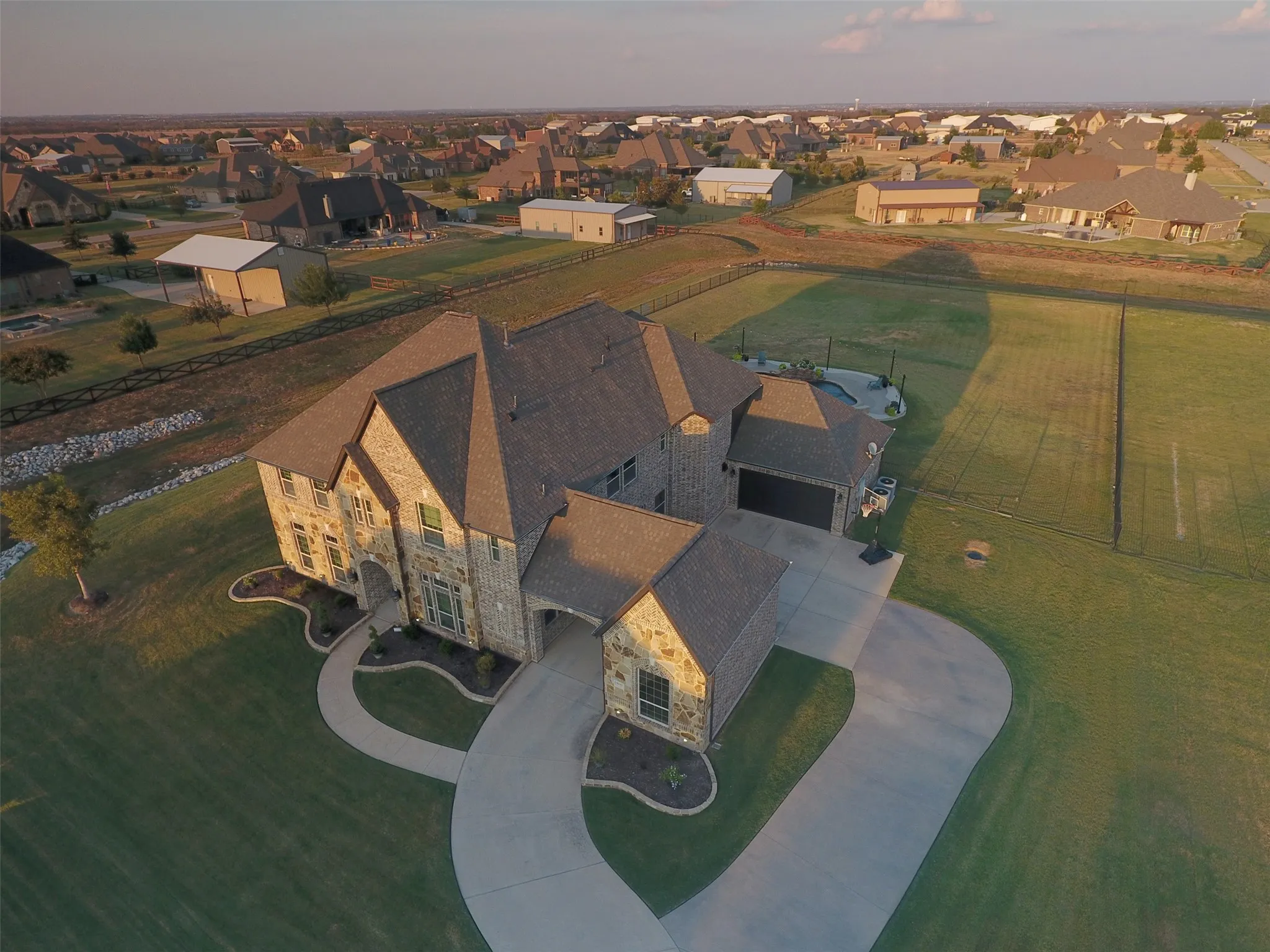 Single Family Residence For Sale in Denton County , 9411 Tay Lane, Justin, Texas 76247, 5 Bedroom, 7 Bathroom, 3 Garage spaces, 5,083 Sqft, built in 2015, mls#21380087, Real Estate Agent in Justin, Homes For Sale in Denton county, Homes For Sale in Justin, Realtor in Justin Texas, Real Estate Brokerage Independent Realty Texas, Luminita Cordes Realtor