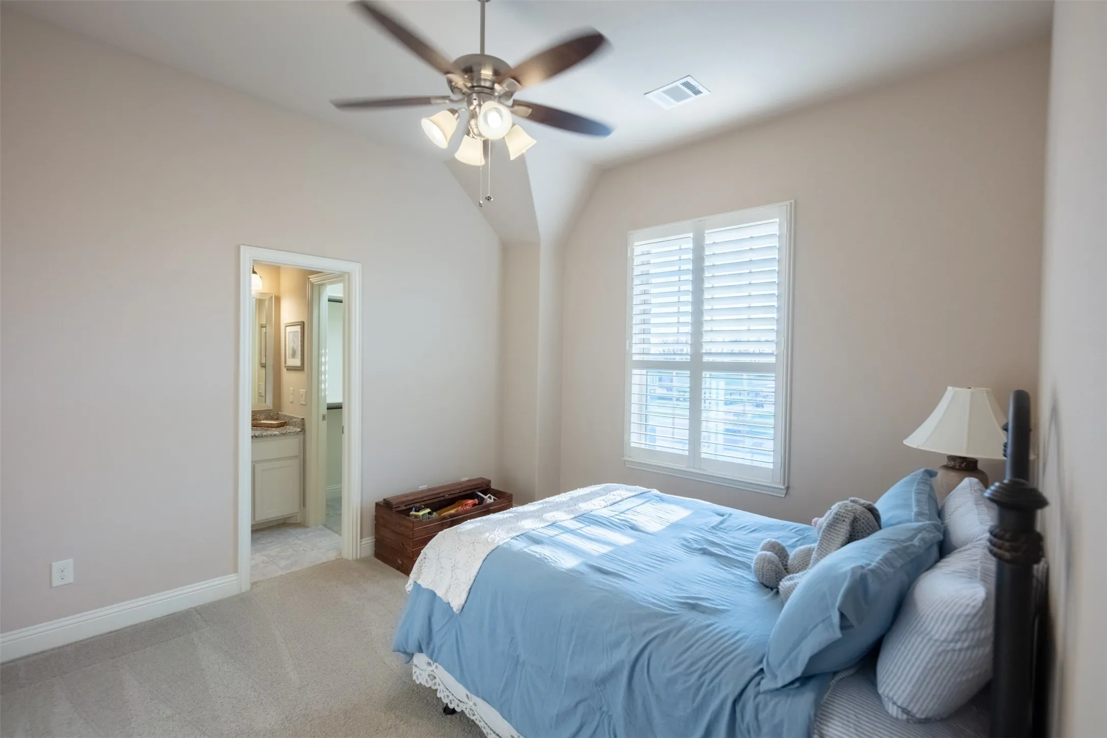 Single Family Residence For Sale in Denton County , 9411 Tay Lane, Justin, Texas 76247, 5 Bedroom, 7 Bathroom, 3 Garage spaces, 5,083 Sqft, built in 2015, mls#21380087, Real Estate Agent in Justin, Homes For Sale in Denton county, Homes For Sale in Justin, Realtor in Justin Texas, Real Estate Brokerage Independent Realty Texas, Luminita Cordes Realtor