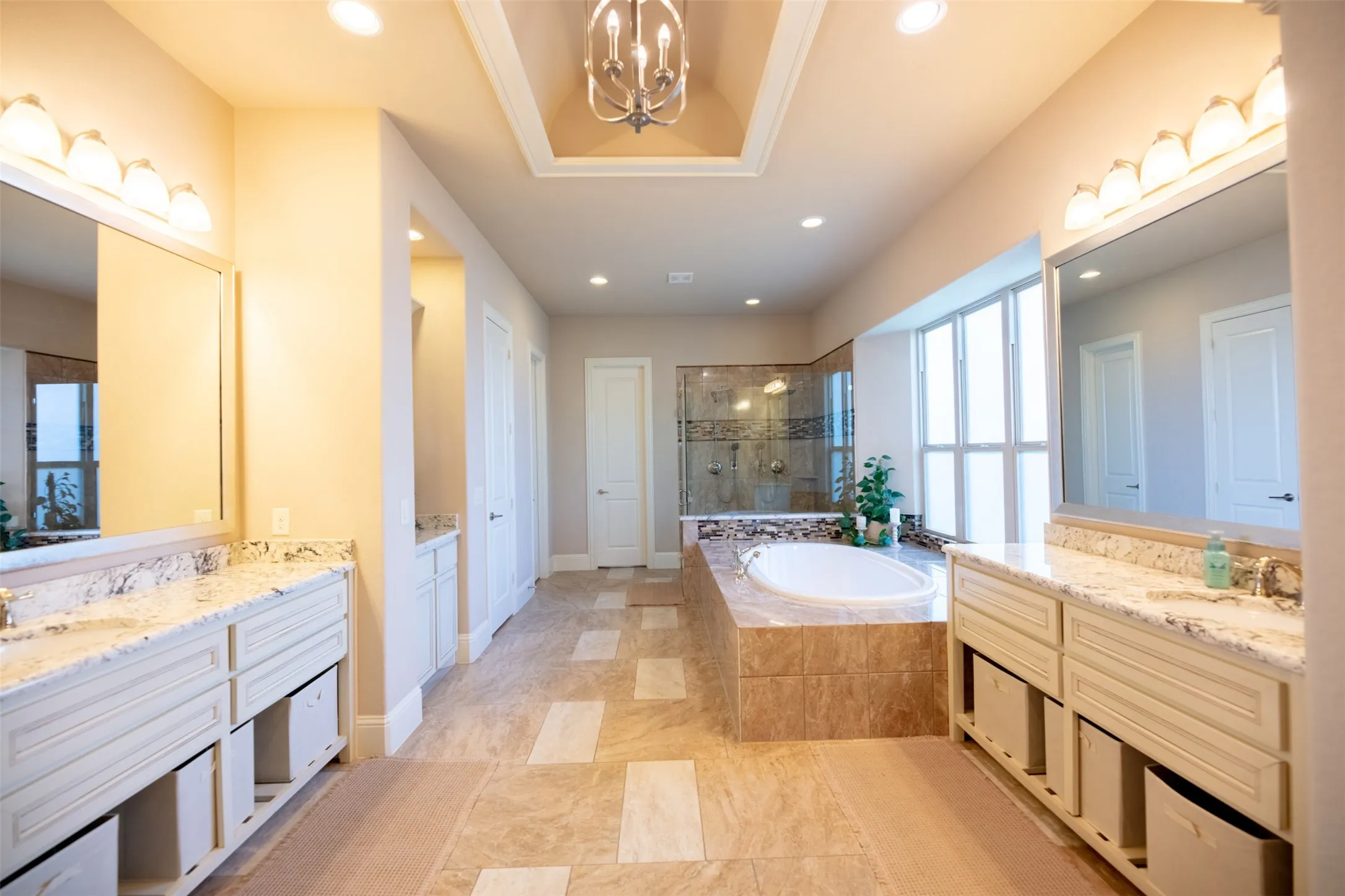 Single Family Residence For Sale in Denton County , 9411 Tay Lane, Justin, Texas 76247, 5 Bedroom, 7 Bathroom, 3 Garage spaces, 5,083 Sqft, built in 2015, mls#21380087, Real Estate Agent in Justin, Homes For Sale in Denton county, Homes For Sale in Justin, Realtor in Justin Texas, Real Estate Brokerage Independent Realty Texas, Luminita Cordes Realtor