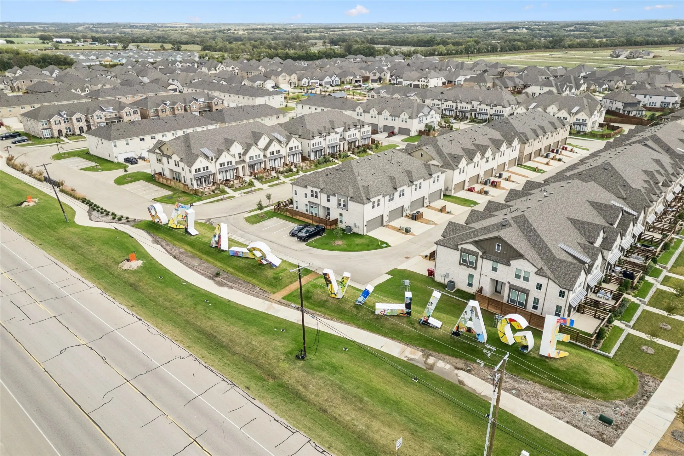 Townhouse For Sale in Grayson County , 3901 Bel Air Boulevard, Sherman, Texas 75090, 3 Bedroom, 3 Bathroom, Garage spaces, 1,830 Sqft, built in 2024, mls#21384450, Real Estate Agent in Sherman, Homes For Sale in Grayson county, Homes For Sale in Sherman, Realtor in Sherman Texas, Real Estate Brokerage Independent Realty Texas, Luminita Cordes Realtor