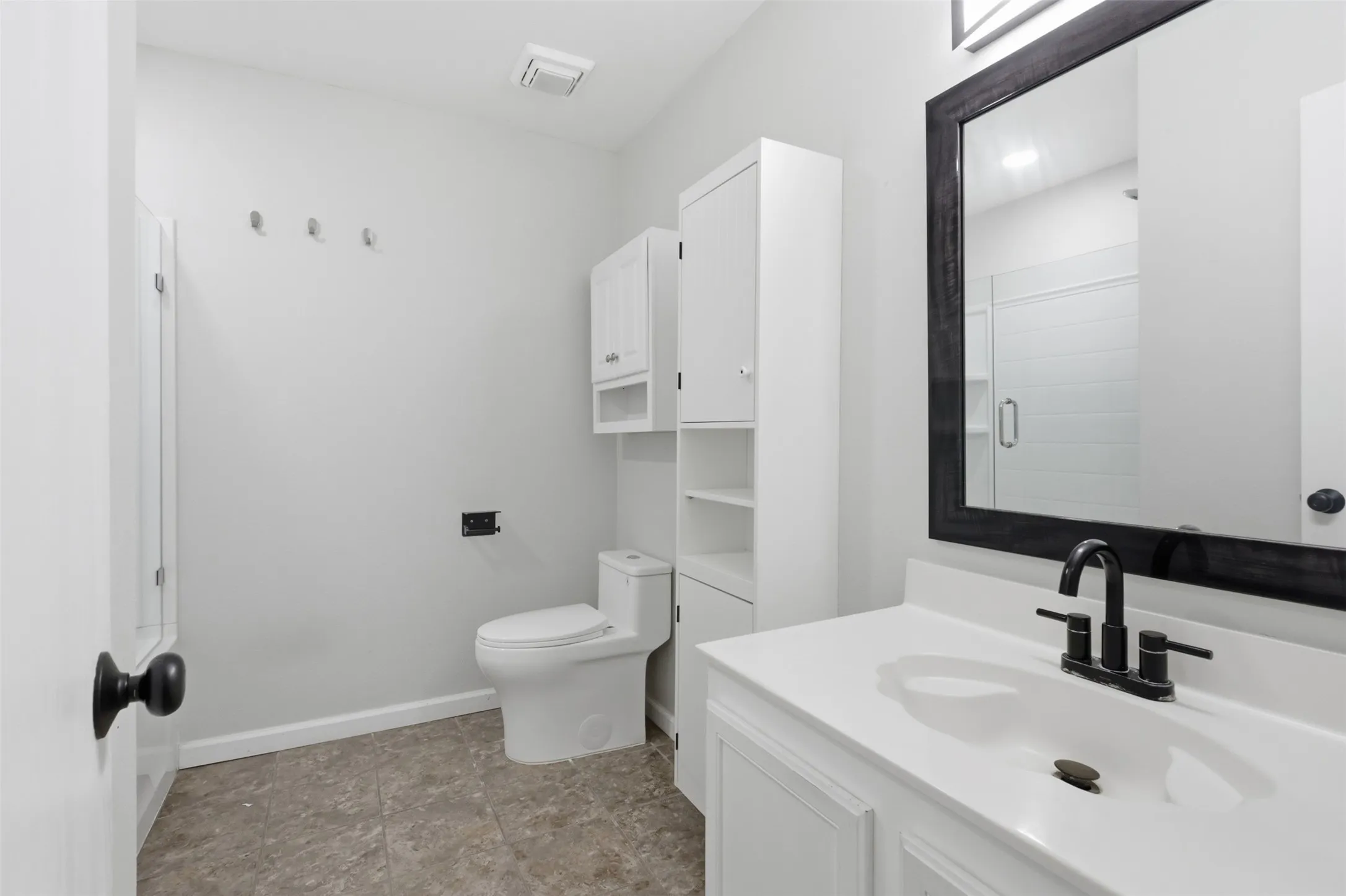 Single Family Residence For Rent in Collin County , 9582 Rosedale Drive, Frisco, Texas 75035, 4 Bedroom, 2 Bathroom, 2 Garage spaces, 2,064 Sqft, built in 2005, mls#21380481, Real Estate Agent in Frisco, Homes For Rent in Collin county, Homes For Rent in Frisco, Realtor in Frisco Texas, Real Estate Brokerage Independent Realty Texas, Luminita Cordes Realtor