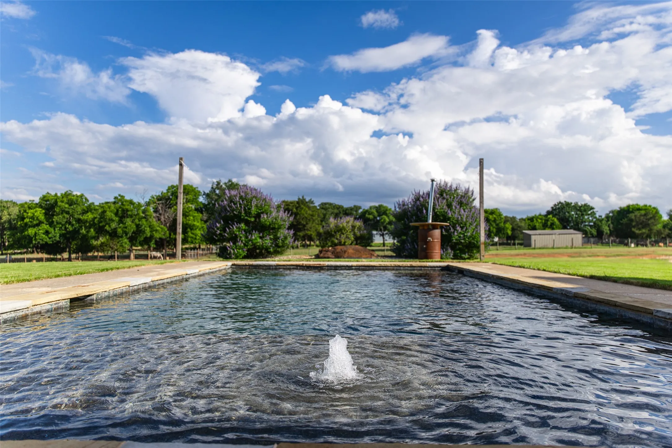 Single Family Residence For Sale in Johnson County , 9050 County Road 519, Alvarado, Texas 76009, 3 Bedroom, 3 Bathroom, 2 Garage spaces, 4,171 Sqft, built in 2022, mls#21384451, Real Estate Agent in Alvarado, Homes For Sale in Johnson county, Homes For Sale in Alvarado, Realtor in Alvarado Texas, Real Estate Brokerage Independent Realty Texas, Luminita Cordes Realtor