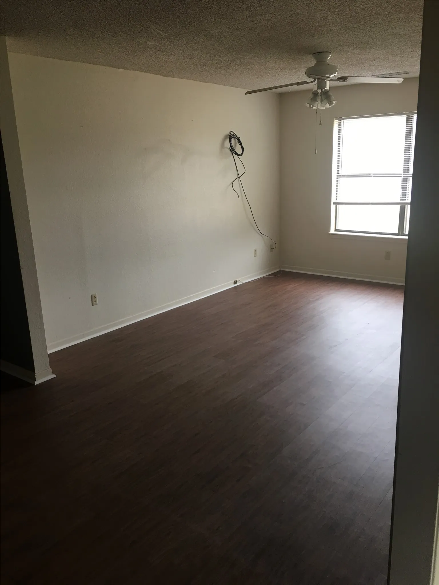 Duplex For Rent in Taylor County , 590 SCOTLAND Court, Abilene, Texas 79601, 2 Bedroom, 2 Bathroom, 1 Garage spaces, 1,082 Sqft, built in 1983, mls#21384463, Real Estate Agent in Abilene, Homes For Rent in Taylor county, Homes For Rent in Abilene, Realtor in Abilene Texas, Real Estate Brokerage Independent Realty Texas, Luminita Cordes Realtor