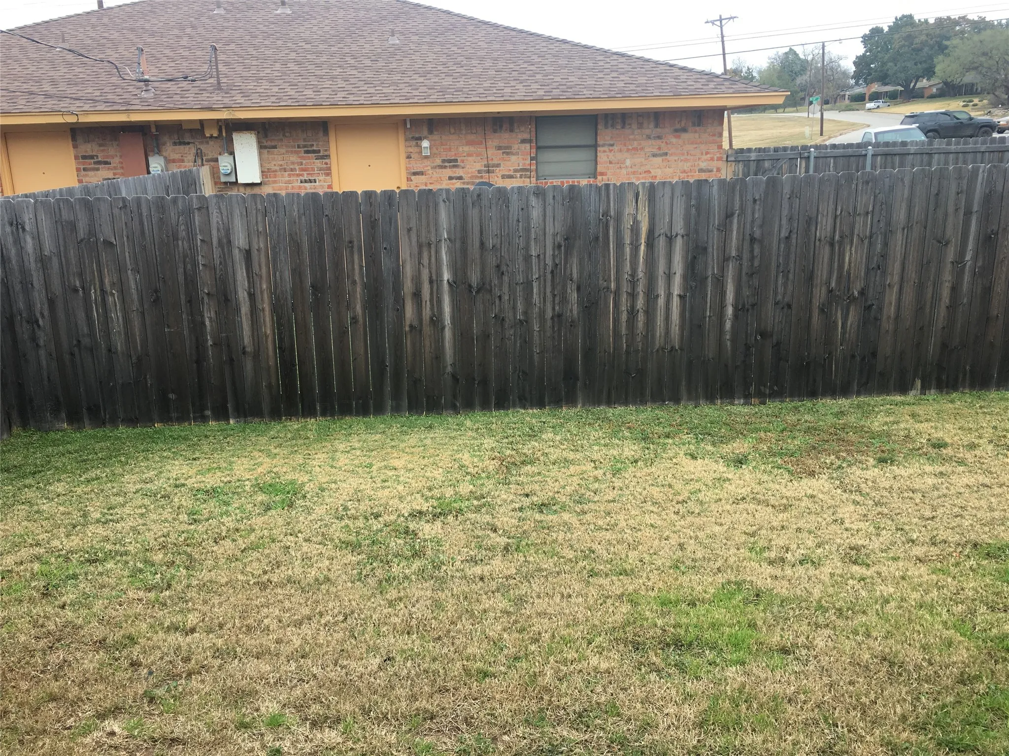 Duplex For Rent in Taylor County , 590 SCOTLAND Court, Abilene, Texas 79601, 2 Bedroom, 2 Bathroom, 1 Garage spaces, 1,082 Sqft, built in 1983, mls#21384463, Real Estate Agent in Abilene, Homes For Rent in Taylor county, Homes For Rent in Abilene, Realtor in Abilene Texas, Real Estate Brokerage Independent Realty Texas, Luminita Cordes Realtor