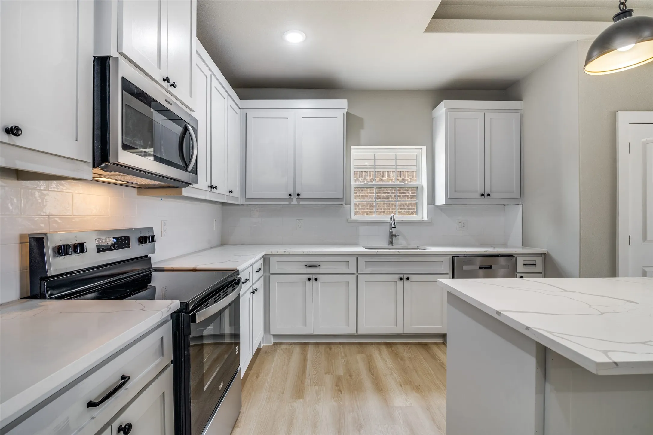Single Family Residence For Sale in Henderson County , 107 Scenic Road, Trinidad, Texas 75163, 3 Bedroom, 2 Bathroom, 2 Garage spaces, 1,751 Sqft, built in 2026, mls#21384483, Real Estate Agent in Trinidad, Homes For Sale in Henderson county, Homes For Sale in Trinidad, Realtor in Trinidad Texas, Real Estate Brokerage Independent Realty Texas, Luminita Cordes Realtor