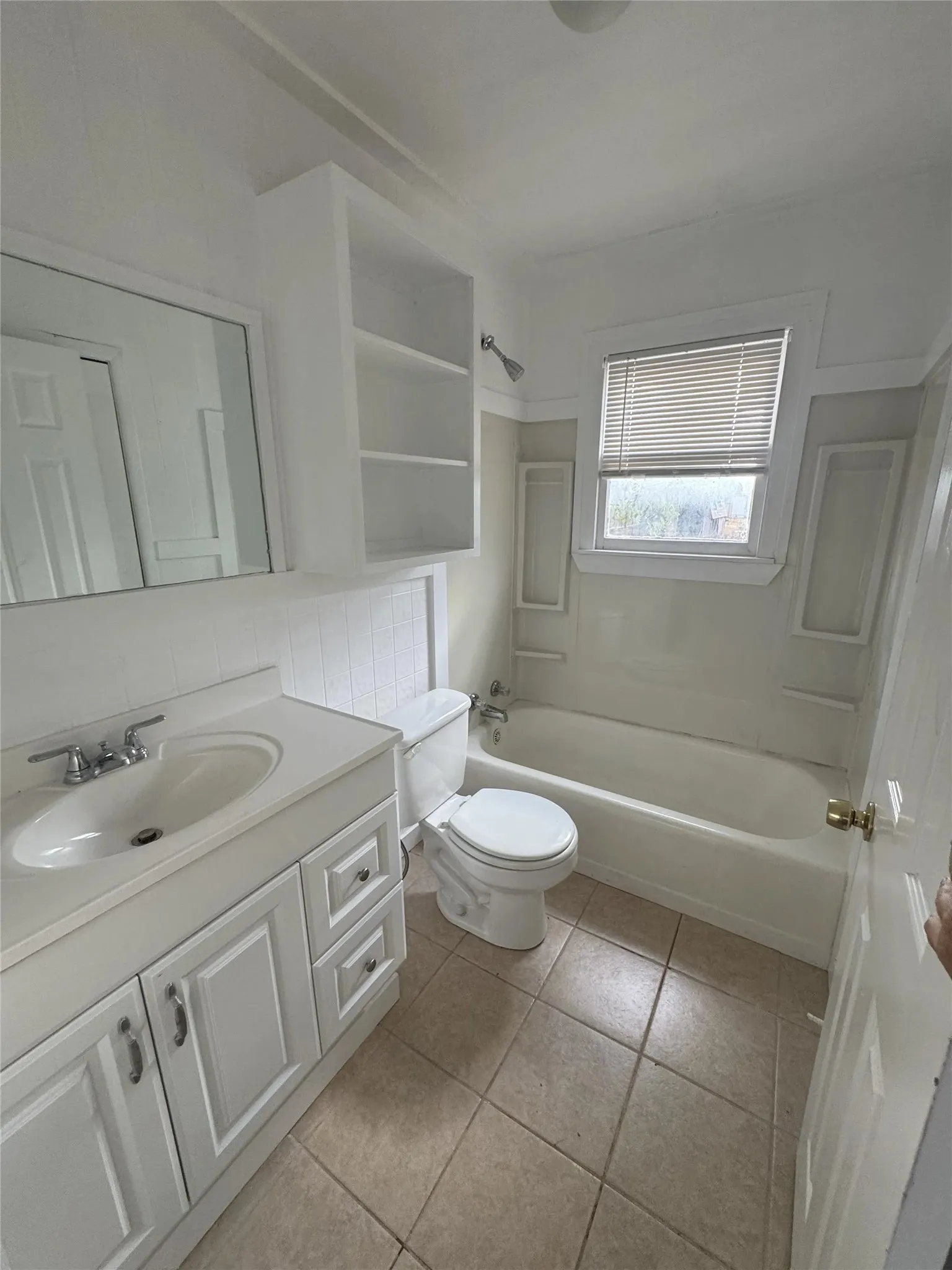 Single Family Residence For Rent in Taylor County , 703 Ash Street, Merkel, Texas 79601, 2 Bedroom, 1 Bathroom, Garage spaces, 720 Sqft, built in 1940, mls#21384484, Real Estate Agent in Merkel, Homes For Rent in Taylor county, Homes For Rent in Merkel, Realtor in Merkel Texas, Real Estate Brokerage Independent Realty Texas, Luminita Cordes Realtor