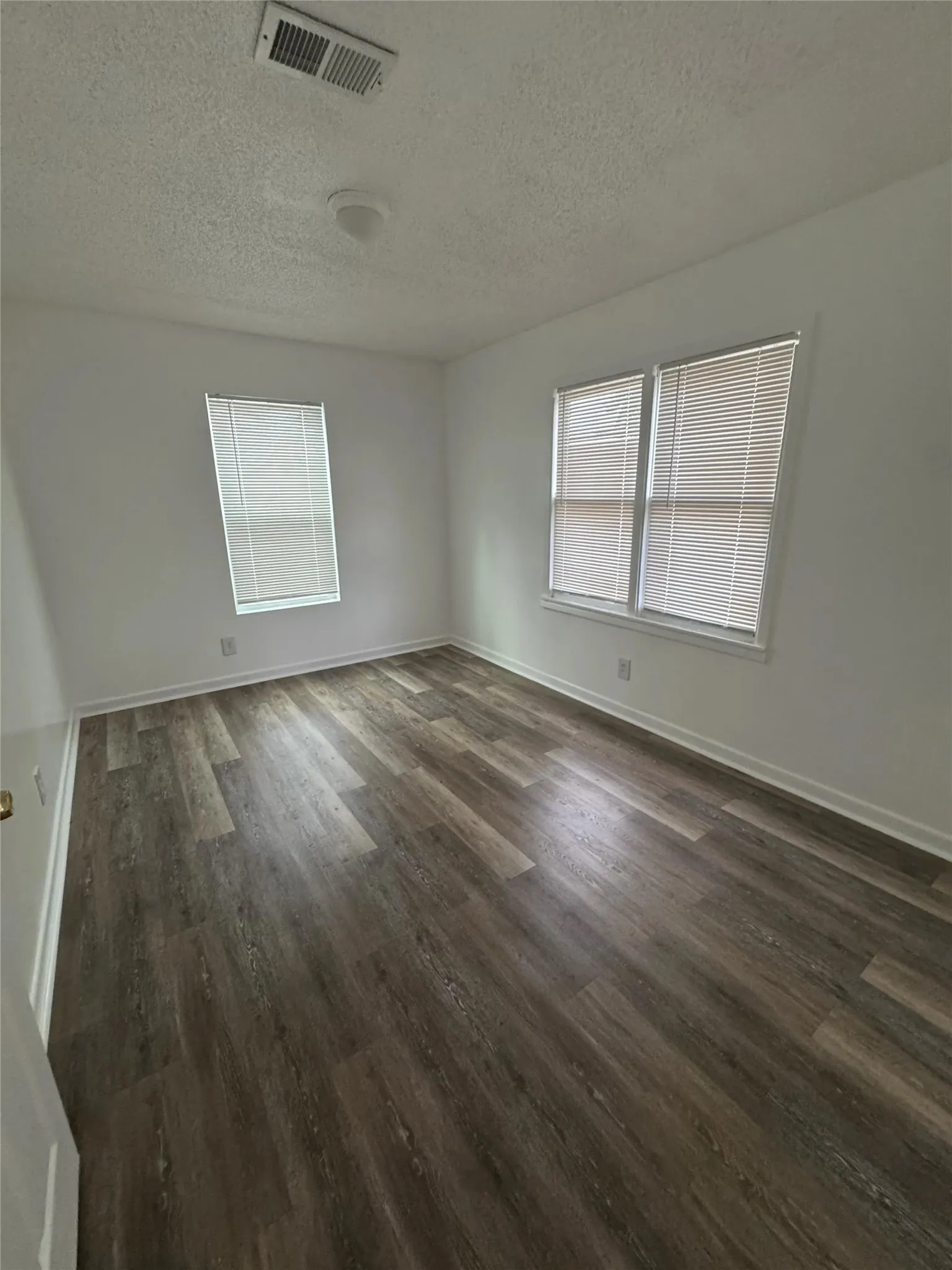 Single Family Residence For Rent in Taylor County , 703 Ash Street, Merkel, Texas 79601, 2 Bedroom, 1 Bathroom, Garage spaces, 720 Sqft, built in 1940, mls#21384484, Real Estate Agent in Merkel, Homes For Rent in Taylor county, Homes For Rent in Merkel, Realtor in Merkel Texas, Real Estate Brokerage Independent Realty Texas, Luminita Cordes Realtor