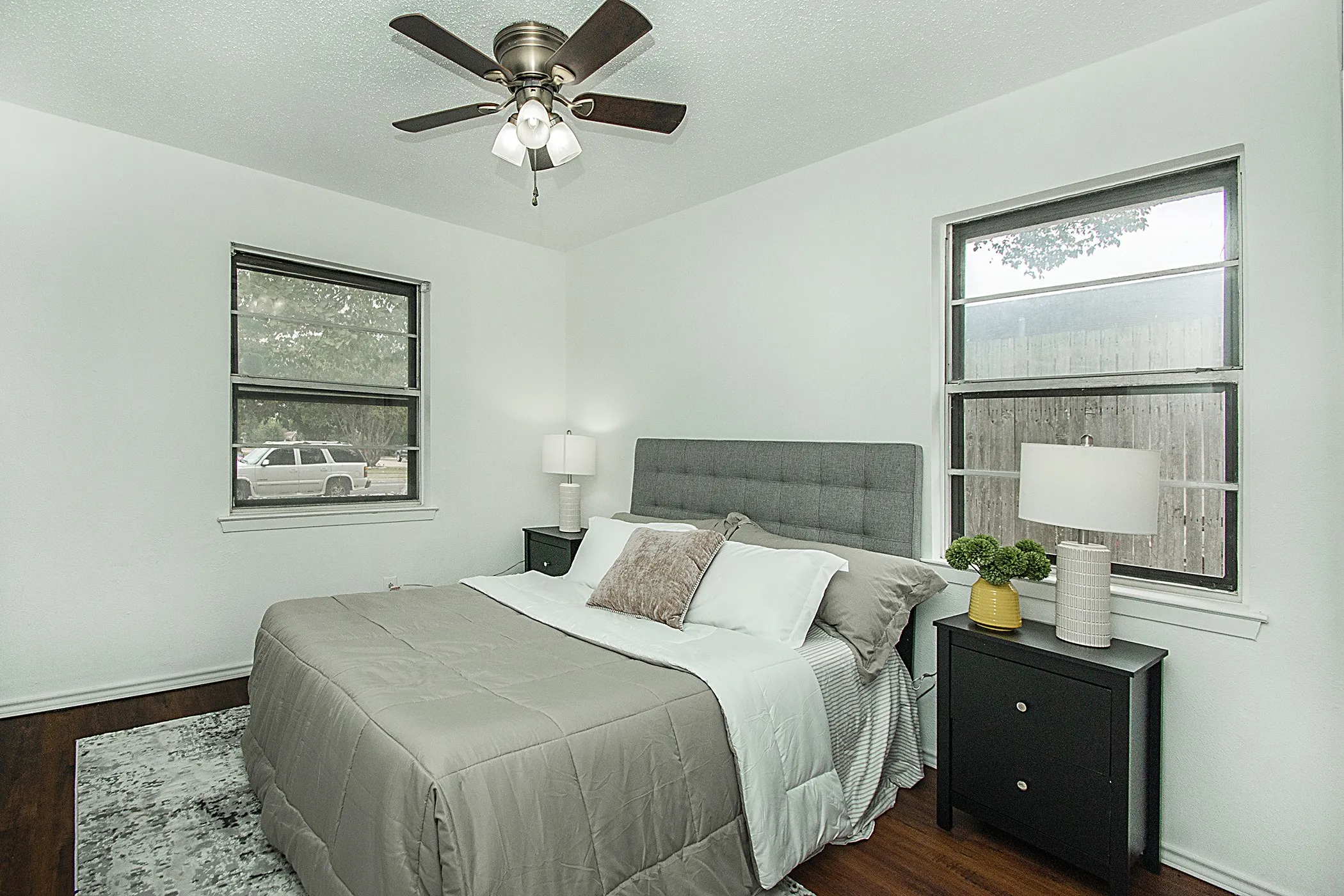 Single Family Residence For Sale in Dallas County , 1113 Trellis Drive, Garland, Texas 75040, 4 Bedroom, 2 Bathroom, 1 Garage spaces, 1,204 Sqft, built in 1963, mls#21384487, Real Estate Agent in Garland, Homes For Sale in Dallas county, Homes For Sale in Garland, Realtor in Garland Texas, Real Estate Brokerage Independent Realty Texas, Luminita Cordes Realtor