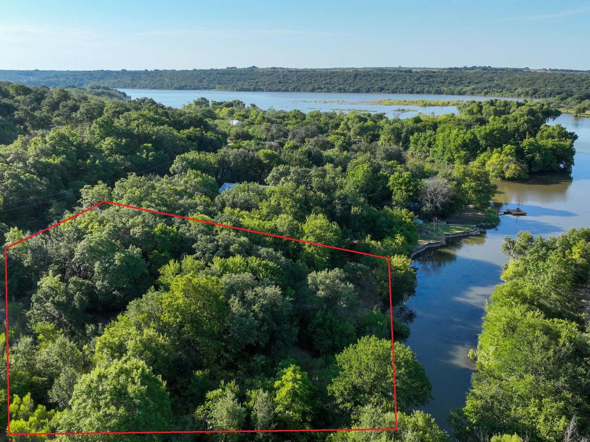 Foliage and Water levels are not guaranteed and may vary with drought and weather conditions. Lot lines are estimates.