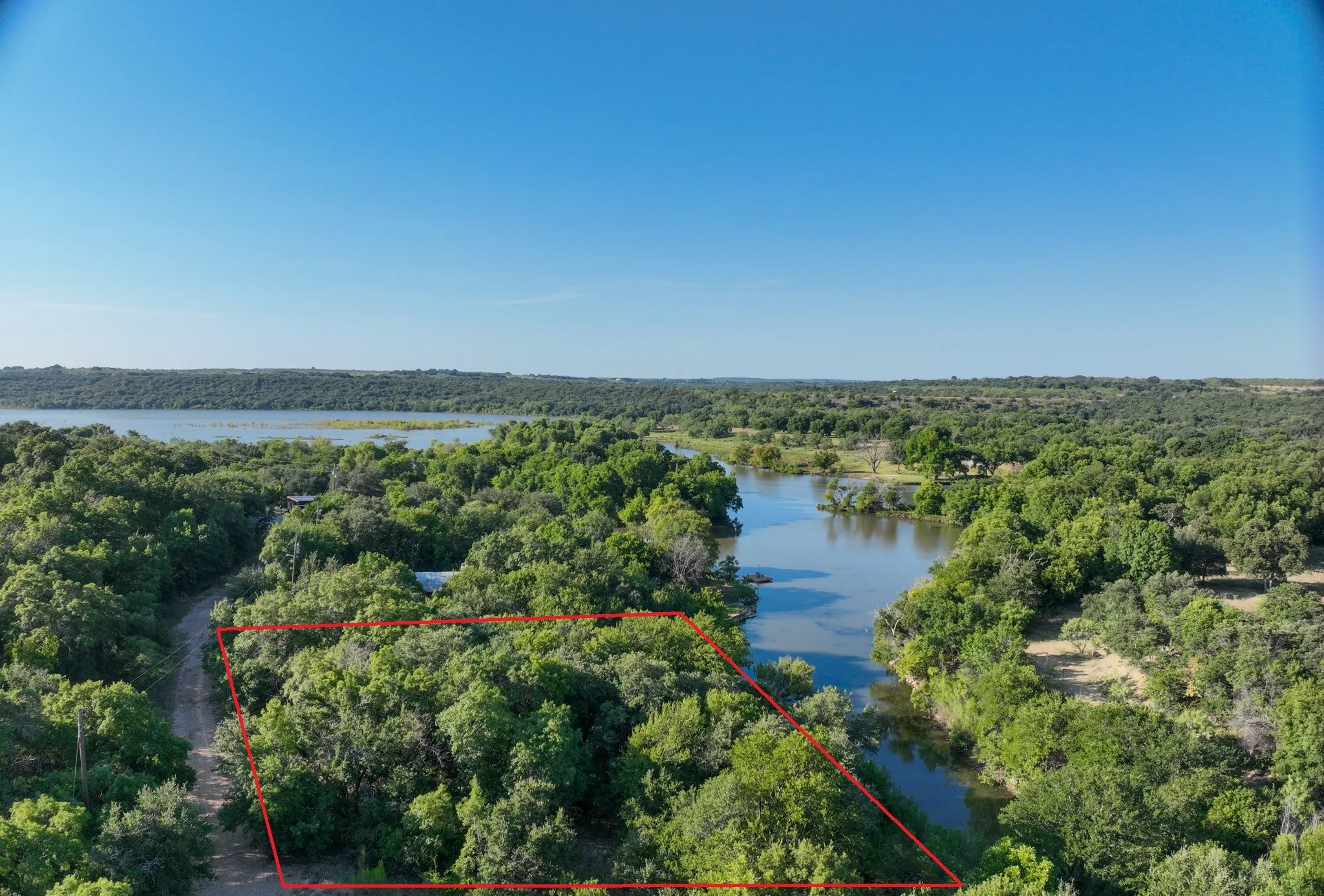 Foliage and Water levels are not guaranteed and may vary with drought and weather conditions Lot lines are estimates.