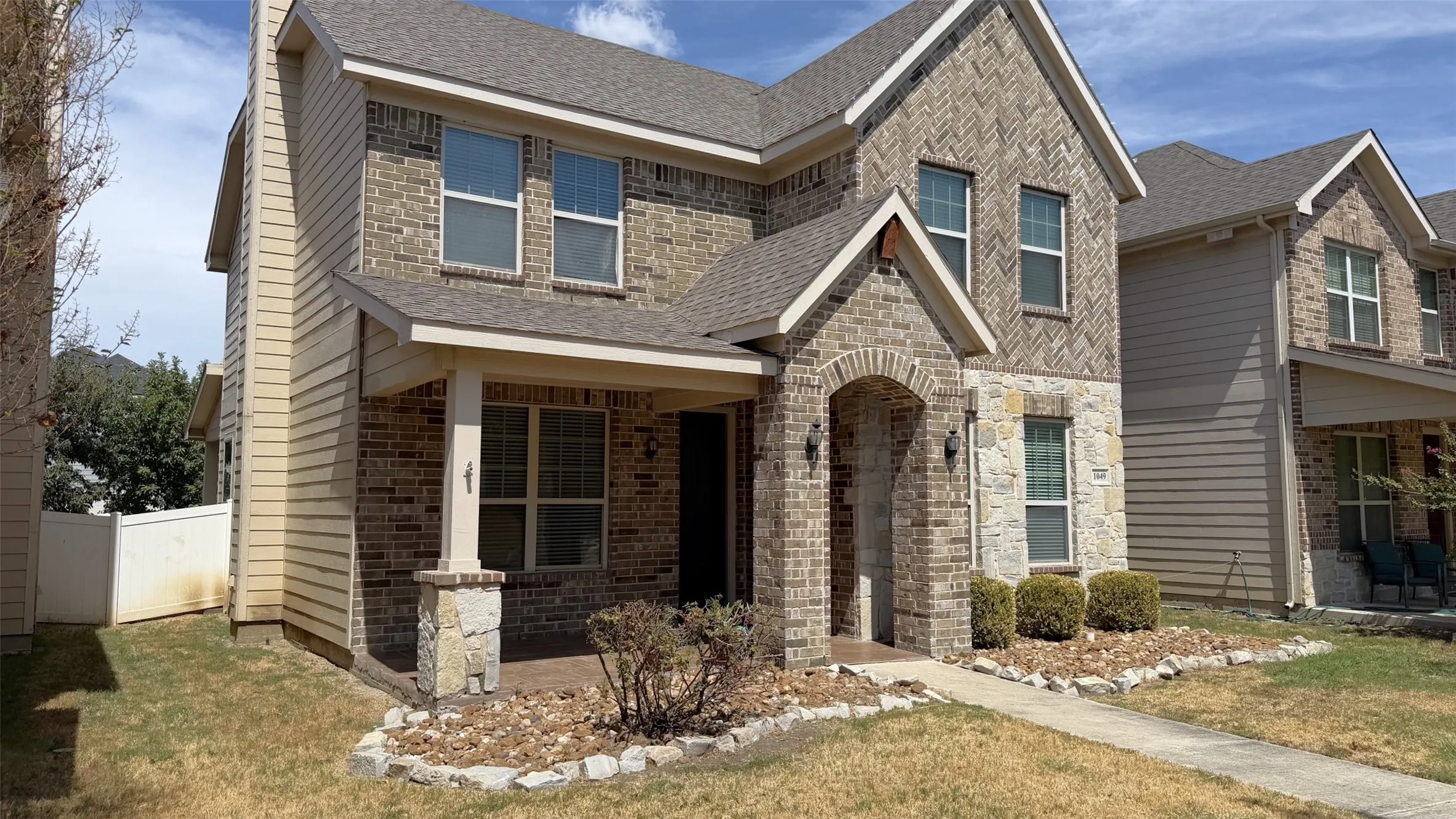 Single Family Residence For Rent in Denton County , 1049 Marietta Lane, Aubrey, Texas 76227, 4 Bedroom, 3 Bathroom, 2 Garage spaces, 2,058 Sqft, built in 2015, mls#21384460, Real Estate Agent in Aubrey, Homes For Rent in Denton county, Homes For Rent in Aubrey, Realtor in Aubrey Texas, Real Estate Brokerage Independent Realty Texas, Luminita Cordes Realtor