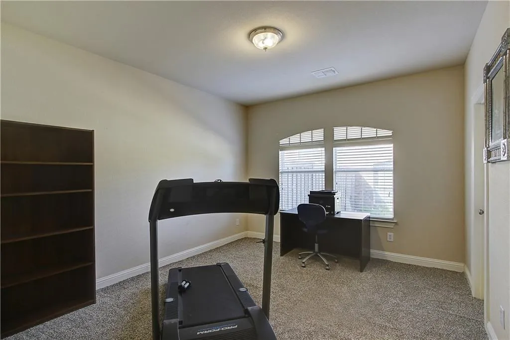 Single Family Residence For Rent in Dallas County , 6917 Shady View Court, Sachse, Texas 75048, 5 Bedroom, 4 Bathroom, Garage spaces, 3,349 Sqft, built in 2007, mls#21384493, Real Estate Agent in Sachse, Homes For Rent in Dallas county, Homes For Rent in Sachse, Realtor in Sachse Texas, Real Estate Brokerage Independent Realty Texas, Luminita Cordes Realtor