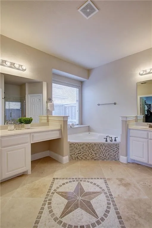 Single Family Residence For Rent in Dallas County , 6917 Shady View Court, Sachse, Texas 75048, 5 Bedroom, 4 Bathroom, Garage spaces, 3,349 Sqft, built in 2007, mls#21384493, Real Estate Agent in Sachse, Homes For Rent in Dallas county, Homes For Rent in Sachse, Realtor in Sachse Texas, Real Estate Brokerage Independent Realty Texas, Luminita Cordes Realtor