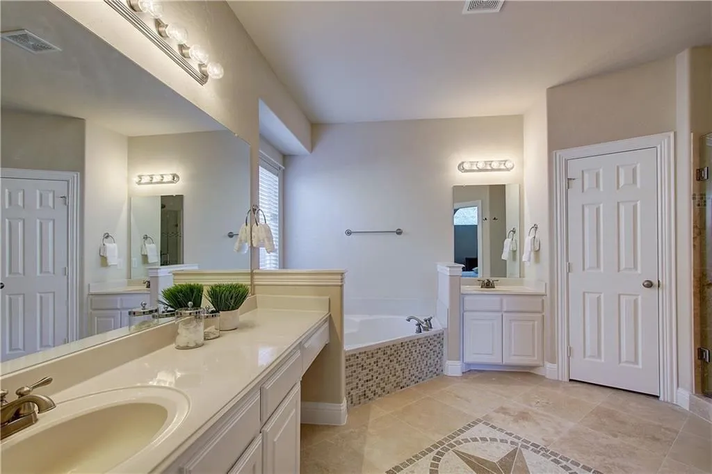 Single Family Residence For Rent in Dallas County , 6917 Shady View Court, Sachse, Texas 75048, 5 Bedroom, 4 Bathroom, Garage spaces, 3,349 Sqft, built in 2007, mls#21384493, Real Estate Agent in Sachse, Homes For Rent in Dallas county, Homes For Rent in Sachse, Realtor in Sachse Texas, Real Estate Brokerage Independent Realty Texas, Luminita Cordes Realtor