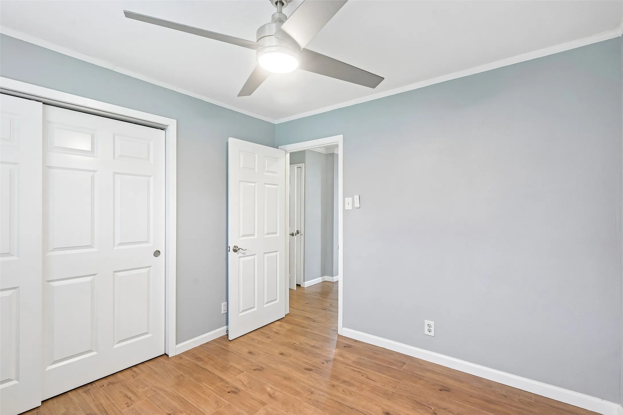 Single Family Residence For Sale in Dallas County , 3438 Princeton Drive, Irving, Texas 75062, 3 Bedroom, 2 Bathroom, 1 Garage spaces, 1,700 Sqft, built in 1957, mls#21376232, Real Estate Agent in Irving, Homes For Sale in Dallas county, Homes For Sale in Irving, Realtor in Irving Texas, Real Estate Brokerage Independent Realty Texas, Luminita Cordes Realtor
