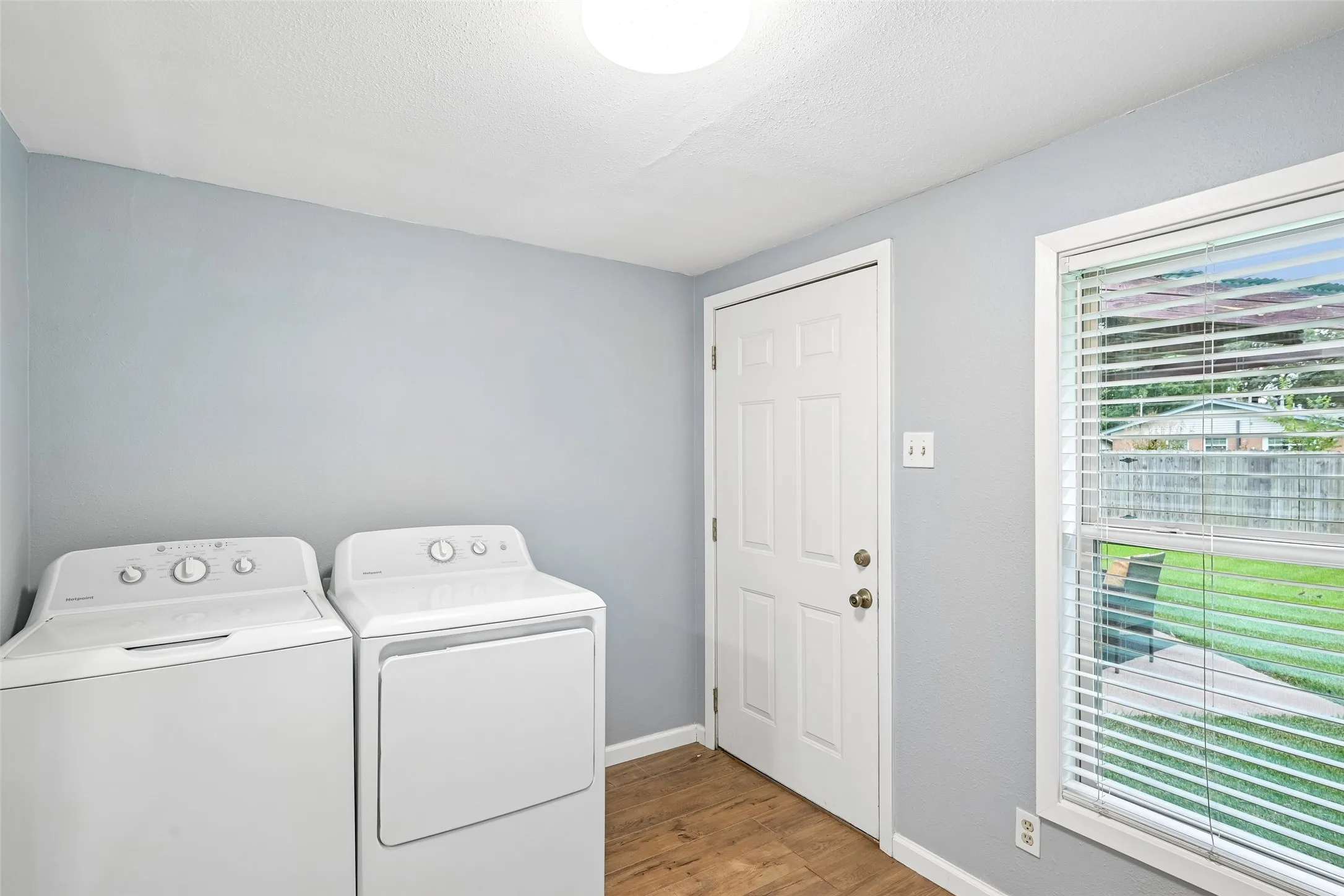 Single Family Residence For Sale in Dallas County , 3438 Princeton Drive, Irving, Texas 75062, 3 Bedroom, 2 Bathroom, 1 Garage spaces, 1,700 Sqft, built in 1957, mls#21376232, Real Estate Agent in Irving, Homes For Sale in Dallas county, Homes For Sale in Irving, Realtor in Irving Texas, Real Estate Brokerage Independent Realty Texas, Luminita Cordes Realtor