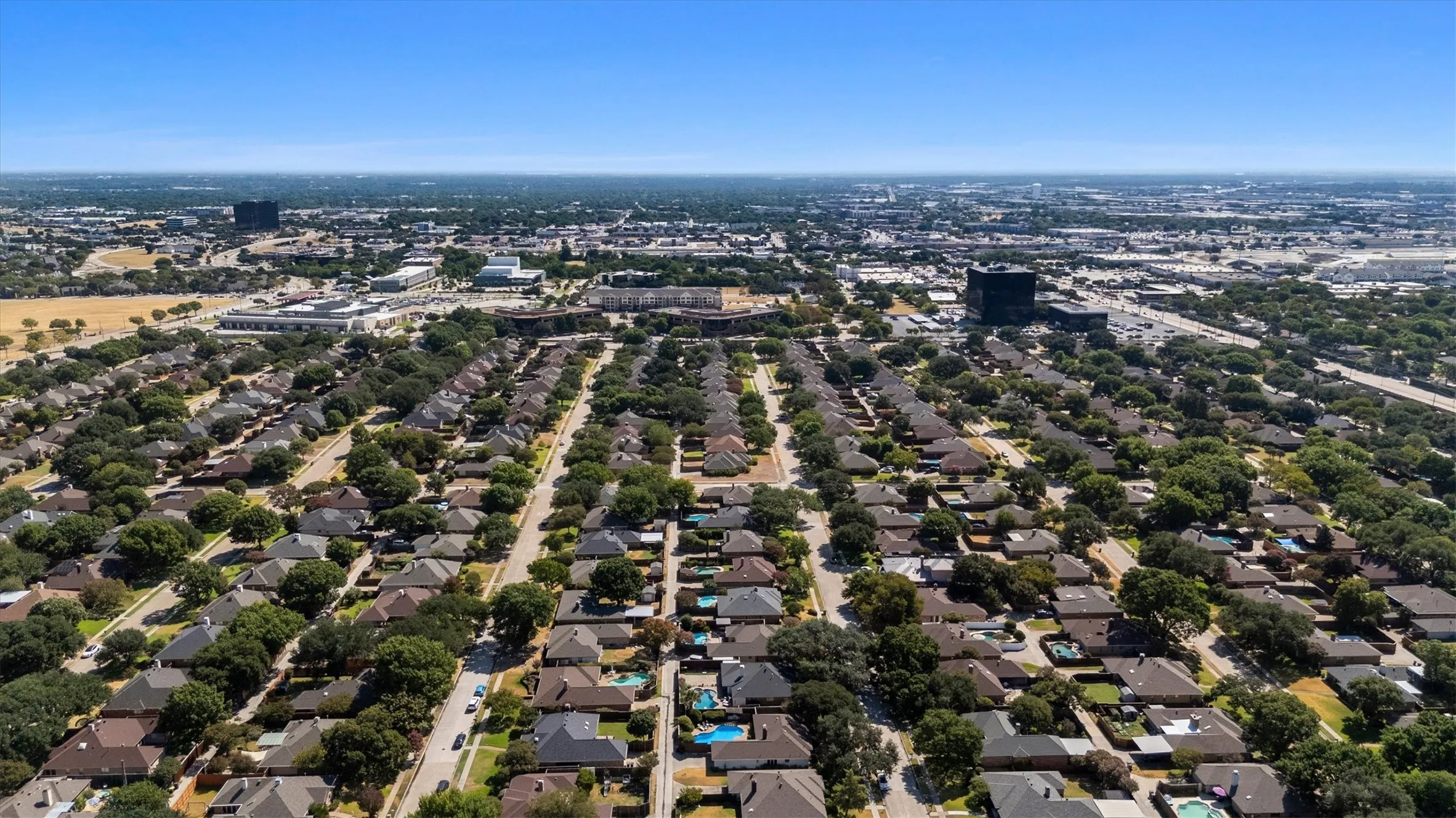 Single Family Residence For Sale in Collin County , 1617 Danube Lane, Plano, Texas 75075, 3 Bedroom, 2 Bathroom, 2 Garage spaces, 2,107 Sqft, built in 1981, mls#21379425, Real Estate Agent in Plano, Homes For Sale in Collin county, Homes For Sale in Plano, Realtor in Plano Texas, Real Estate Brokerage Independent Realty Texas, Luminita Cordes Realtor