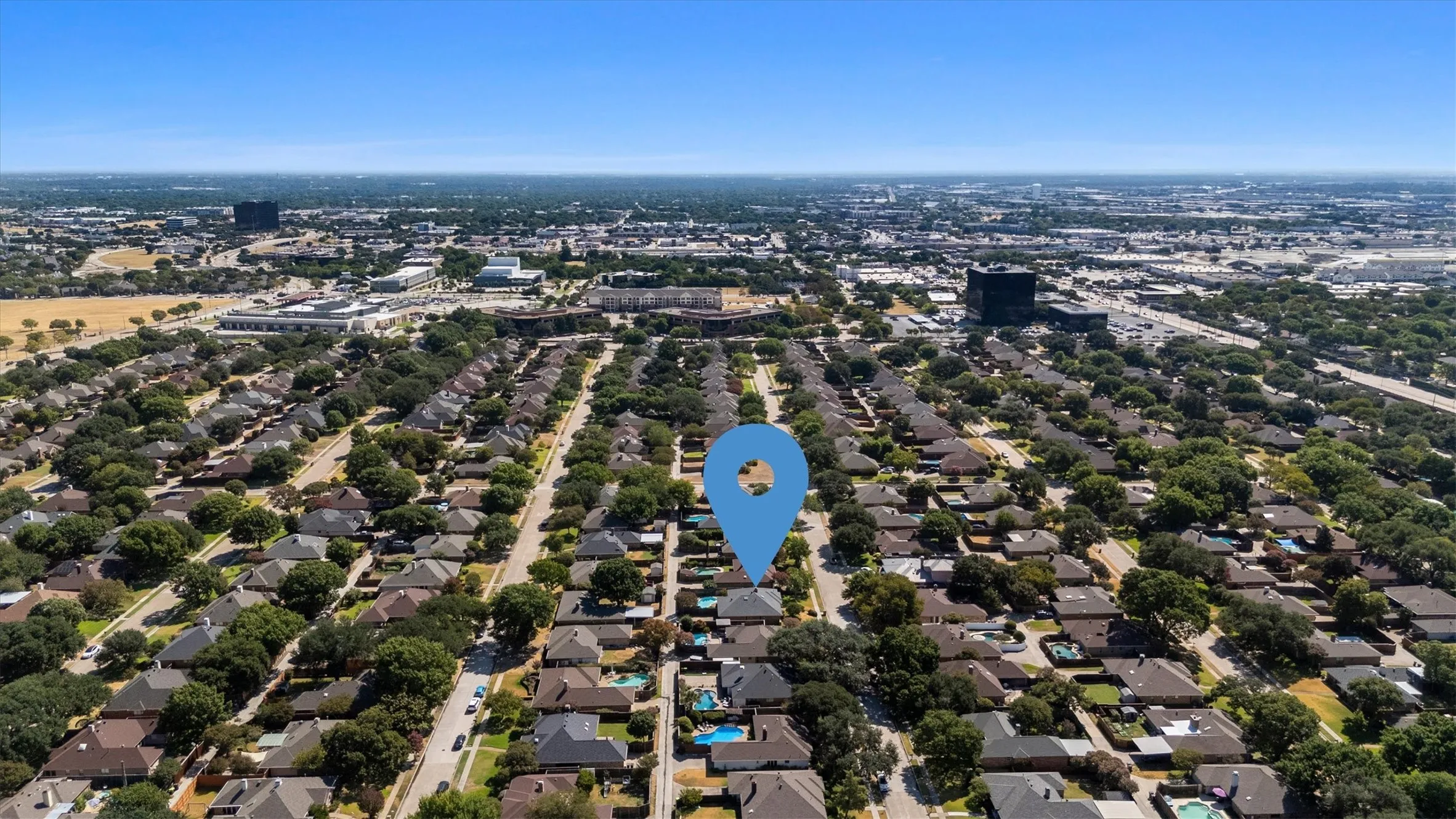 Single Family Residence For Sale in Collin County , 1617 Danube Lane, Plano, Texas 75075, 3 Bedroom, 2 Bathroom, 2 Garage spaces, 2,107 Sqft, built in 1981, mls#21379425, Real Estate Agent in Plano, Homes For Sale in Collin county, Homes For Sale in Plano, Realtor in Plano Texas, Real Estate Brokerage Independent Realty Texas, Luminita Cordes Realtor