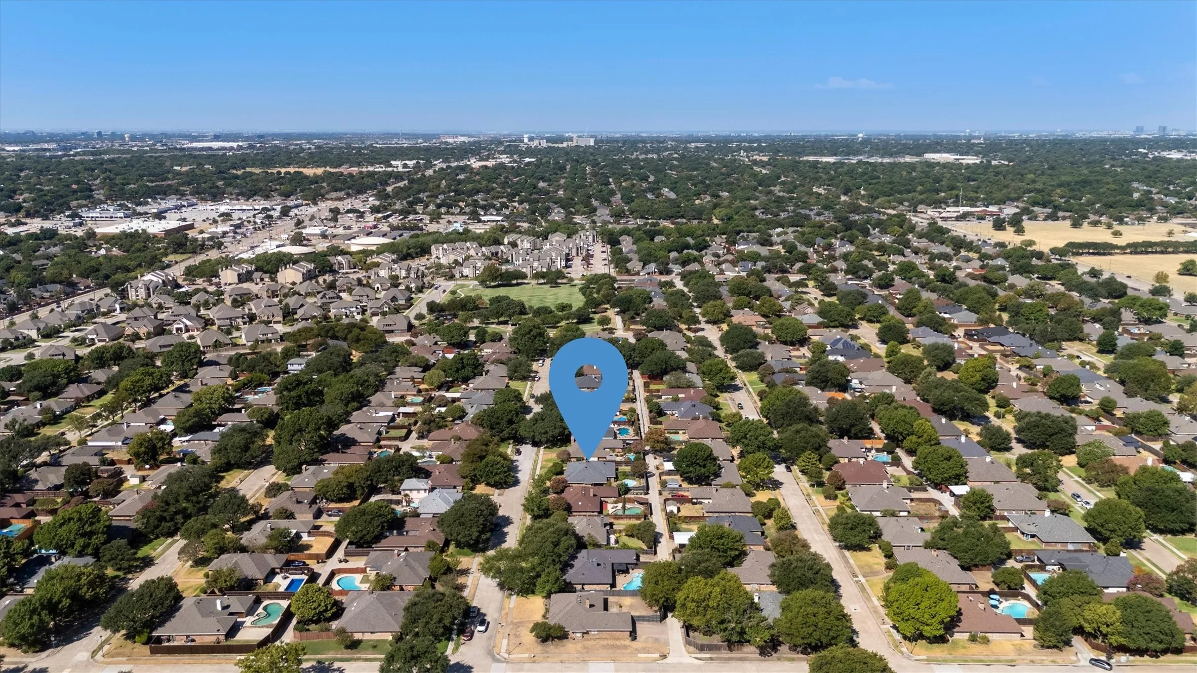 Single Family Residence For Sale in Collin County , 1617 Danube Lane, Plano, Texas 75075, 3 Bedroom, 2 Bathroom, 2 Garage spaces, 2,107 Sqft, built in 1981, mls#21379425, Real Estate Agent in Plano, Homes For Sale in Collin county, Homes For Sale in Plano, Realtor in Plano Texas, Real Estate Brokerage Independent Realty Texas, Luminita Cordes Realtor