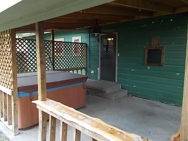 Single Family Residence For Rent in Taylor County , 1317 Portland Avenue, Abilene, Texas 79605, 2 Bedroom, 1 Bathroom, 1 Garage spaces, 812 Sqft, built in 1950, mls#21384495, Real Estate Agent in Abilene, Homes For Rent in Taylor county, Homes For Rent in Abilene, Realtor in Abilene Texas, Real Estate Brokerage Independent Realty Texas, Luminita Cordes Realtor