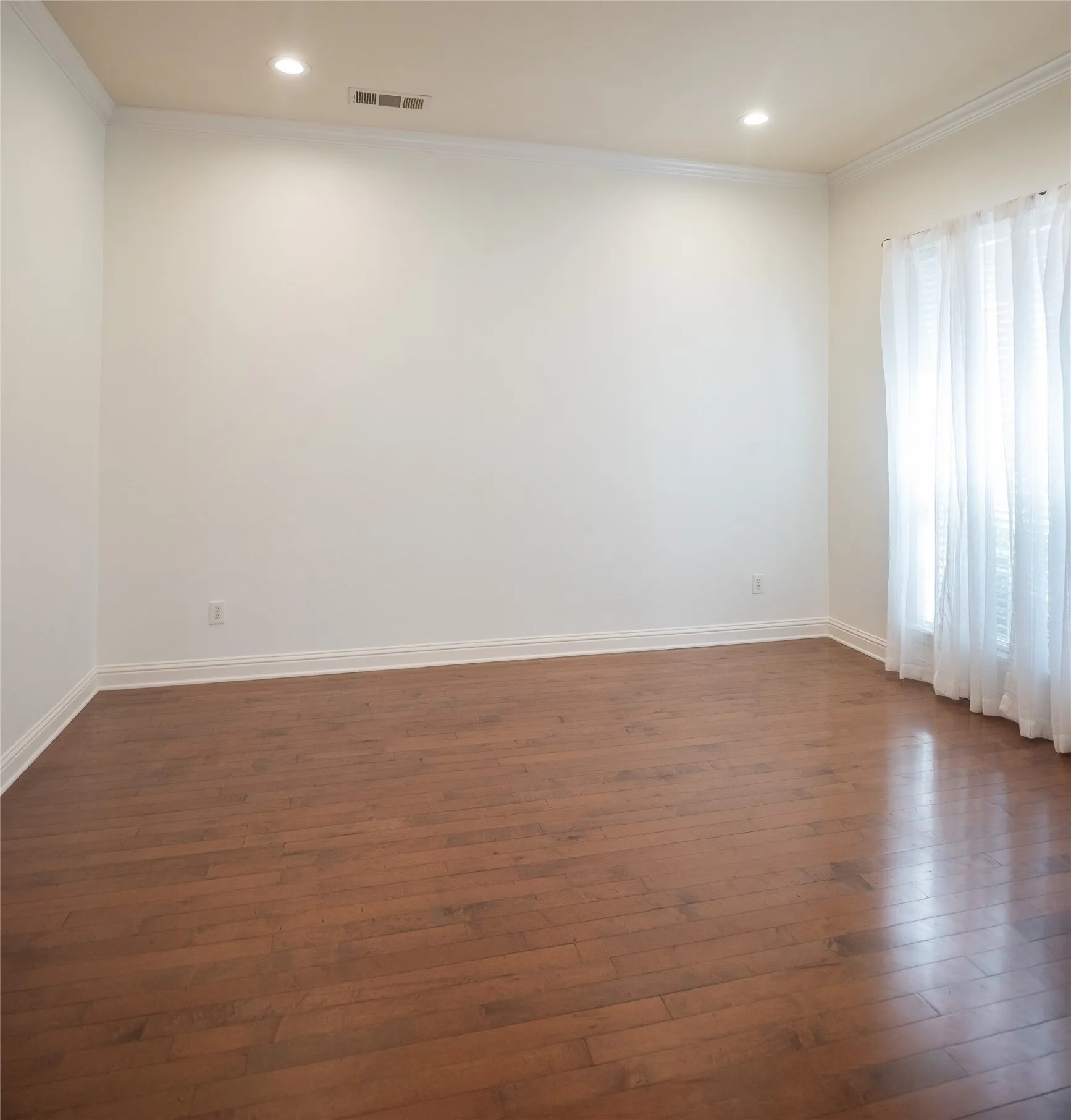 Single Family Residence For Rent in Collin County , 742 Yellowstone Drive, Allen, Texas 75002, 4 Bedroom, 2 Bathroom, 2 Garage spaces, 2,395 Sqft, built in 1998, mls#21384443, Real Estate Agent in Allen, Homes For Rent in Collin county, Homes For Rent in Allen, Realtor in Allen Texas, Real Estate Brokerage Independent Realty Texas, Luminita Cordes Realtor