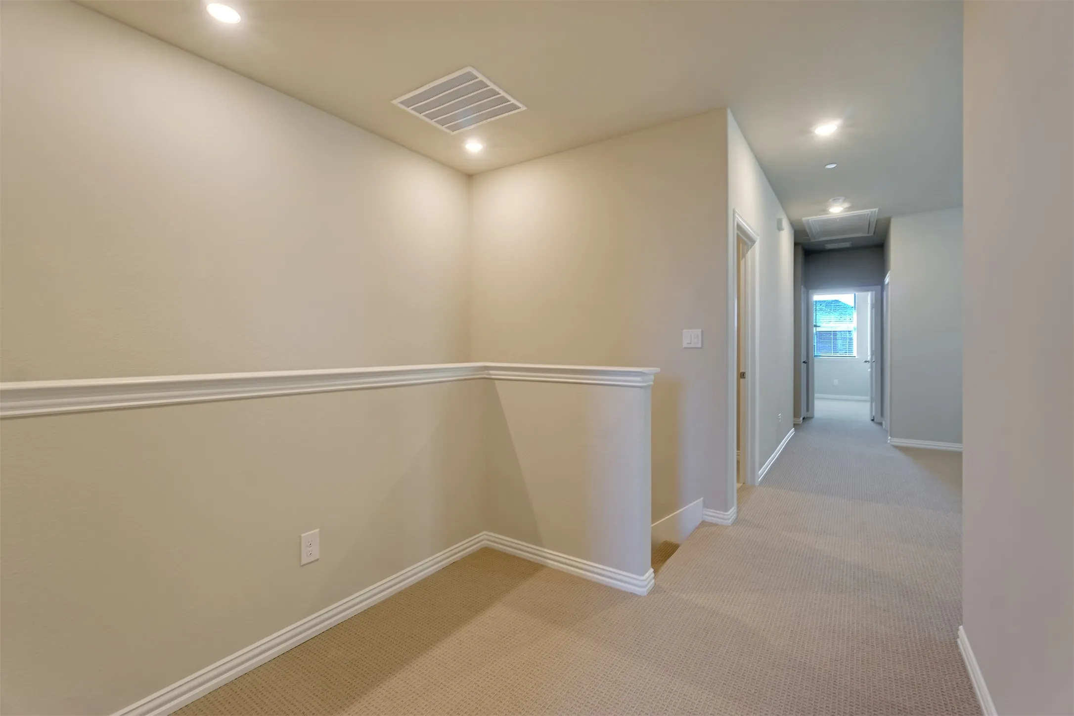 Upstairs landing/loft
