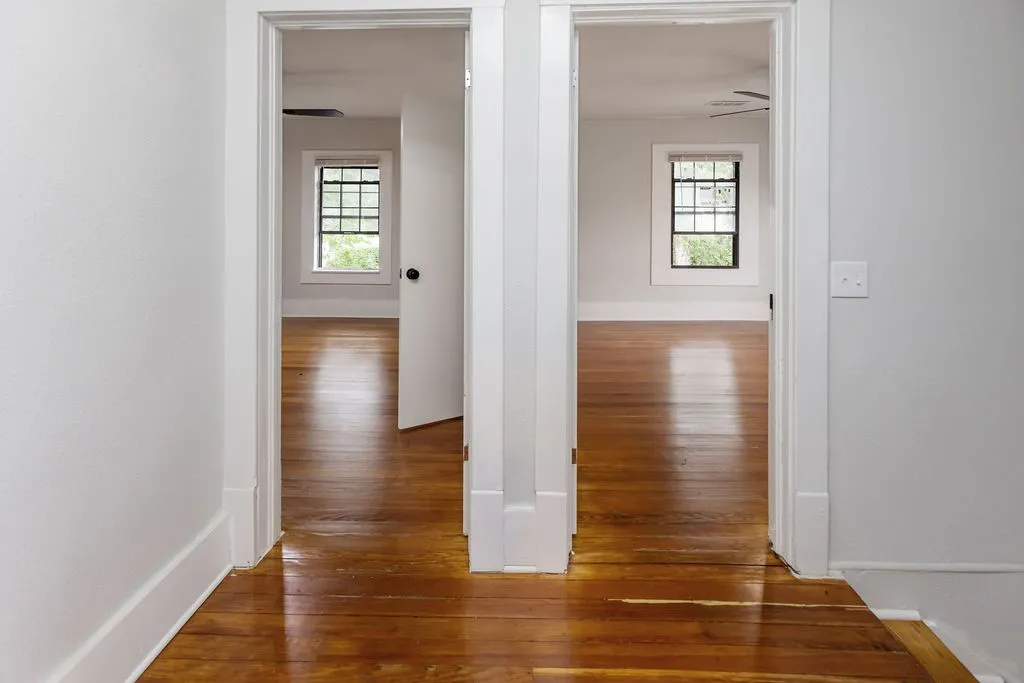 Single Family Residence For Rent in Grayson County , 1025 W Walker Street, Denison, Texas 75020, 3 Bedroom, 2 Bathroom, Garage spaces, 1,864 Sqft, built in 1936, mls#21384511, Real Estate Agent in Denison, Homes For Rent in Grayson county, Homes For Rent in Denison, Realtor in Denison Texas, Real Estate Brokerage Independent Realty Texas, Luminita Cordes Realtor