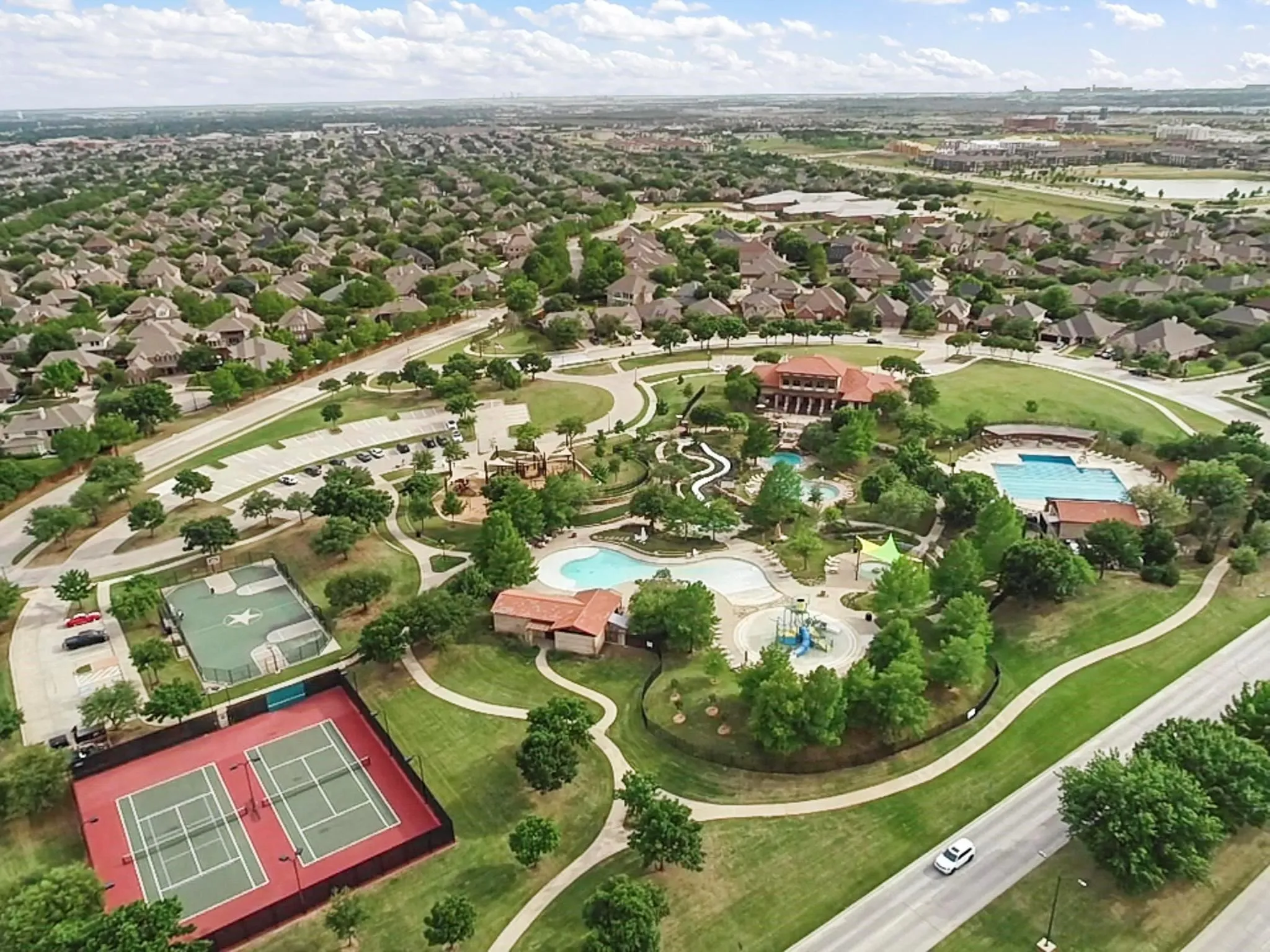 Single Family Residence For Sale in Tarrant County , 4924 Obrien Way, Fort Worth, Texas 76244, 3 Bedroom, 3 Bathroom, 2 Garage spaces, 2,798 Sqft, built in 2005, mls#21383447, Real Estate Agent in Fort Worth, Homes For Sale in Tarrant county, Homes For Sale in Fort Worth, Realtor in Fort Worth Texas, Real Estate Brokerage Independent Realty Texas, Luminita Cordes Realtor