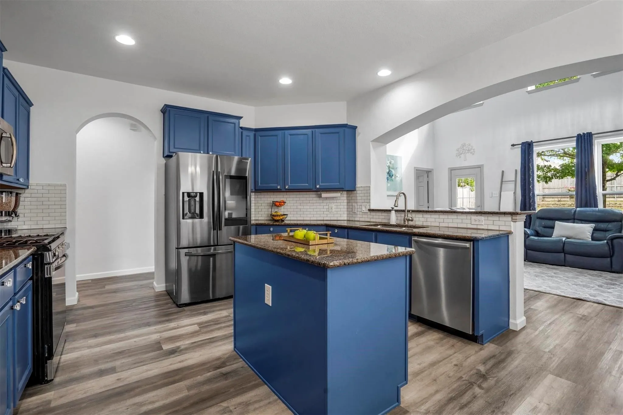 Single Family Residence For Sale in Tarrant County , 4924 Obrien Way, Fort Worth, Texas 76244, 3 Bedroom, 3 Bathroom, 2 Garage spaces, 2,798 Sqft, built in 2005, mls#21383447, Real Estate Agent in Fort Worth, Homes For Sale in Tarrant county, Homes For Sale in Fort Worth, Realtor in Fort Worth Texas, Real Estate Brokerage Independent Realty Texas, Luminita Cordes Realtor