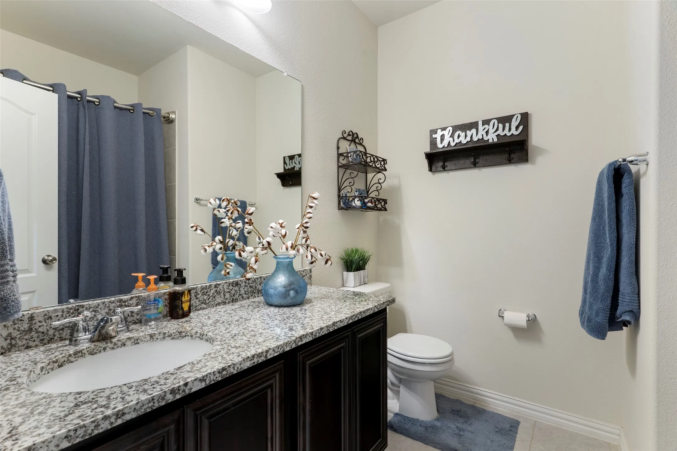 Bath 2 with granite countertops